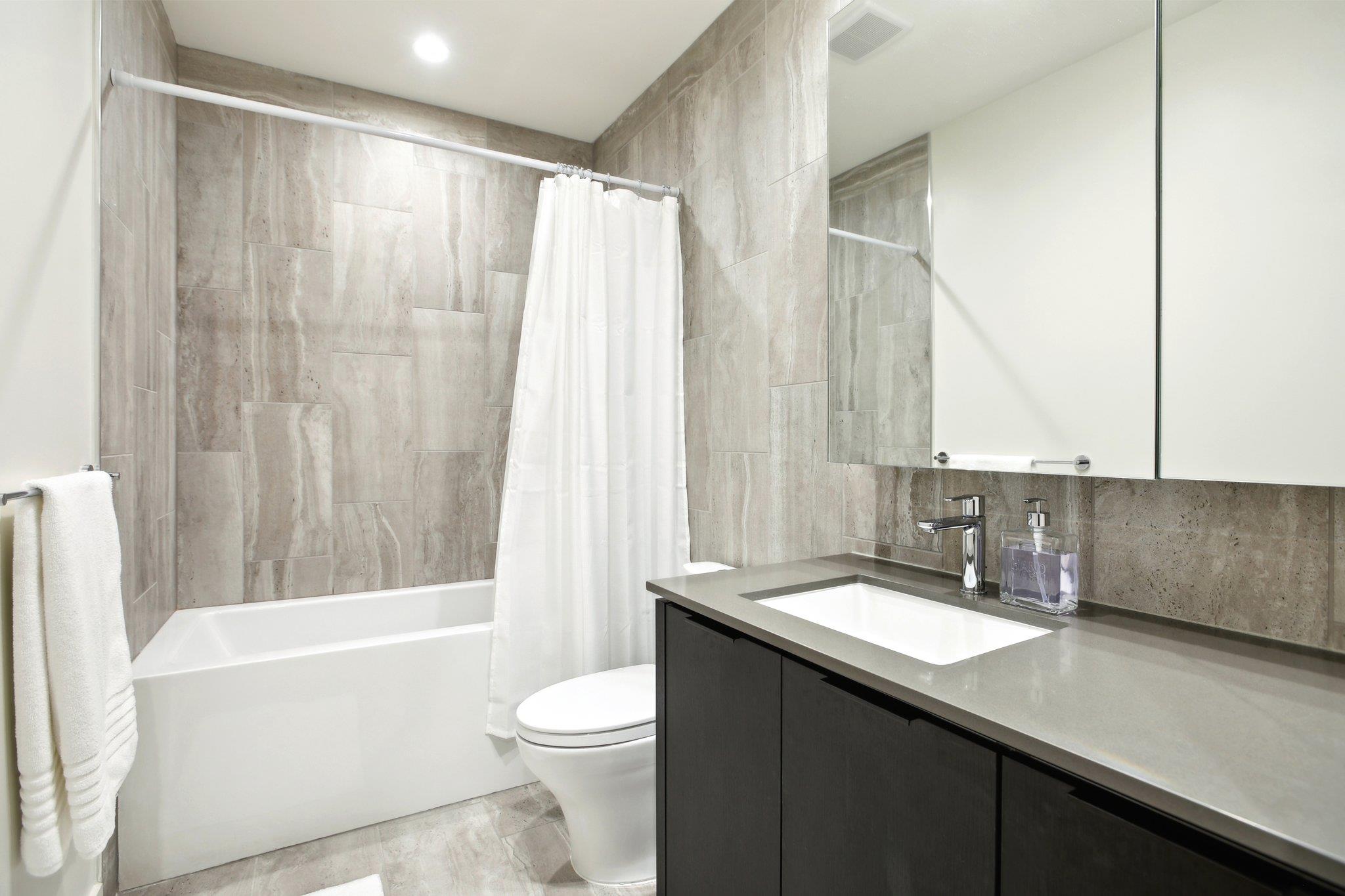 44 East Ave # 2806, Austin, TX 78701