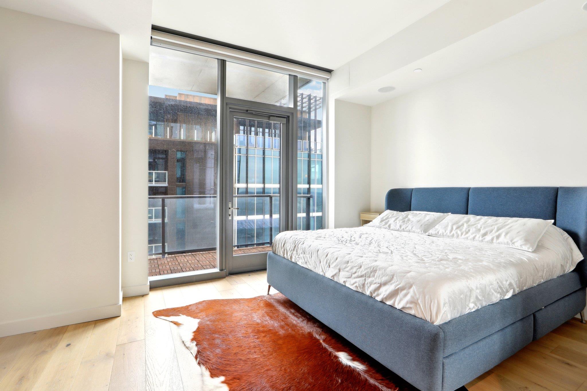 44 East Ave # 2806, Austin, TX 78701