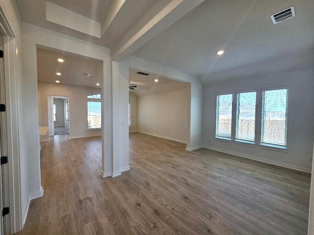445 Brandywine Rd, Hutto, TX 78634
