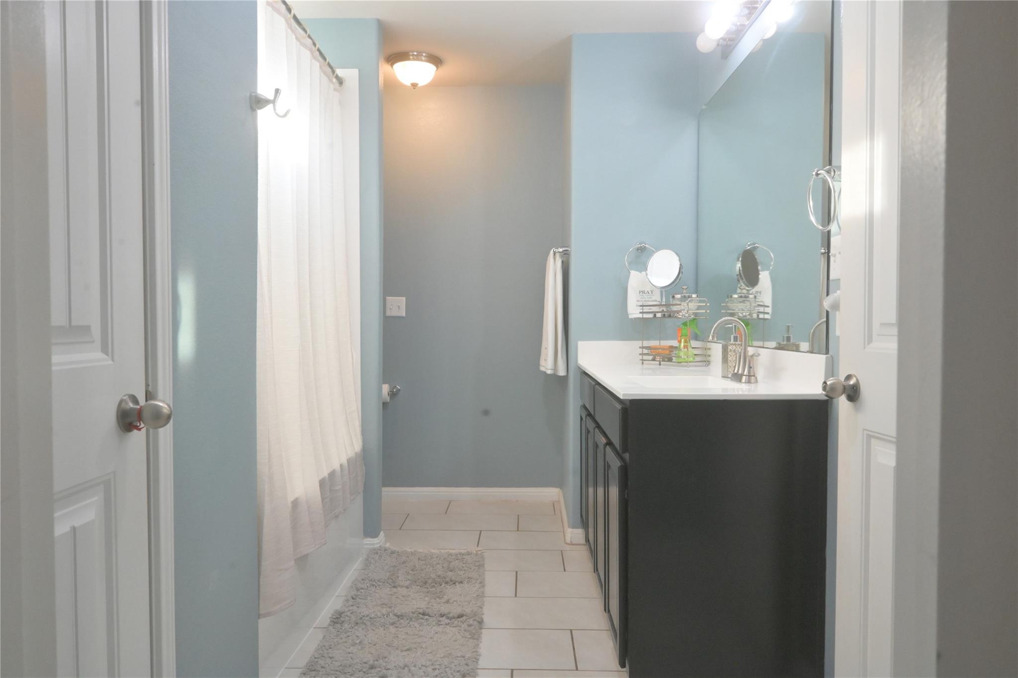 1400 Bess Cv, Leander, TX 78641