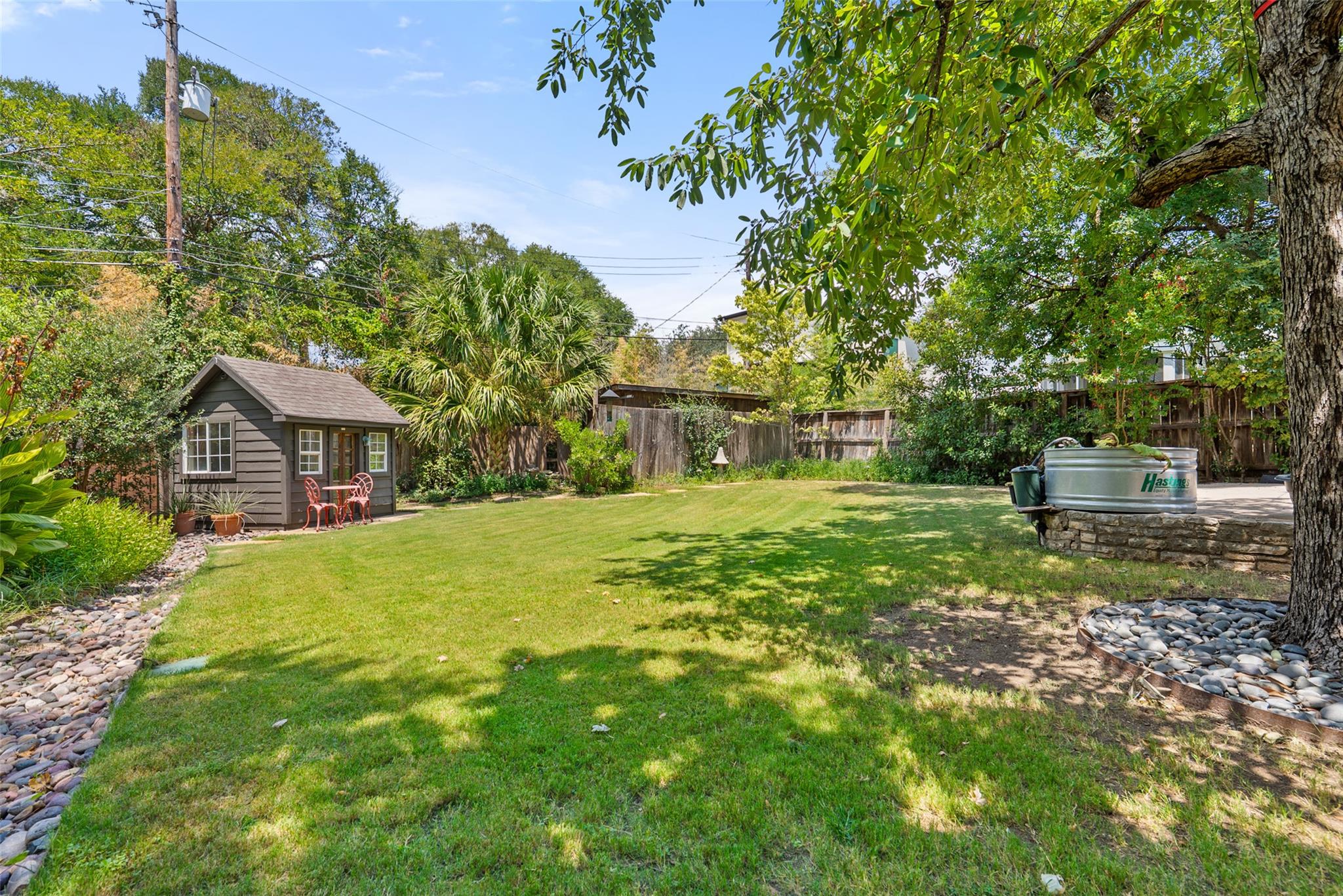 2208 Mountain View Rd, Austin, TX 78703