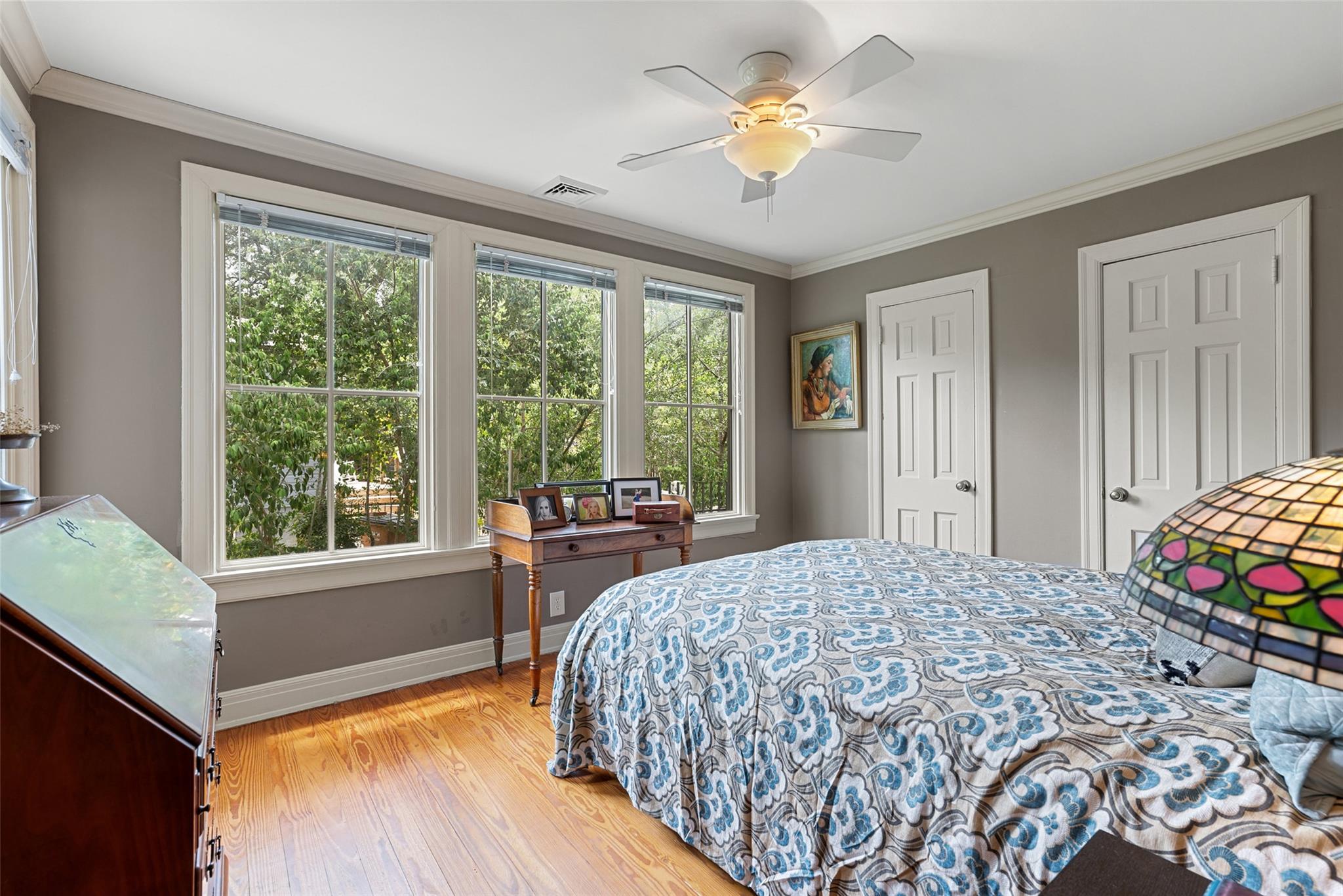 2208 Mountain View Rd, Austin, TX 78703