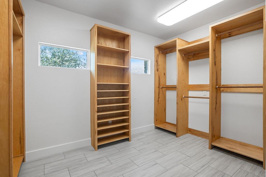 13326 Trautwein Rd, Austin, TX 78737