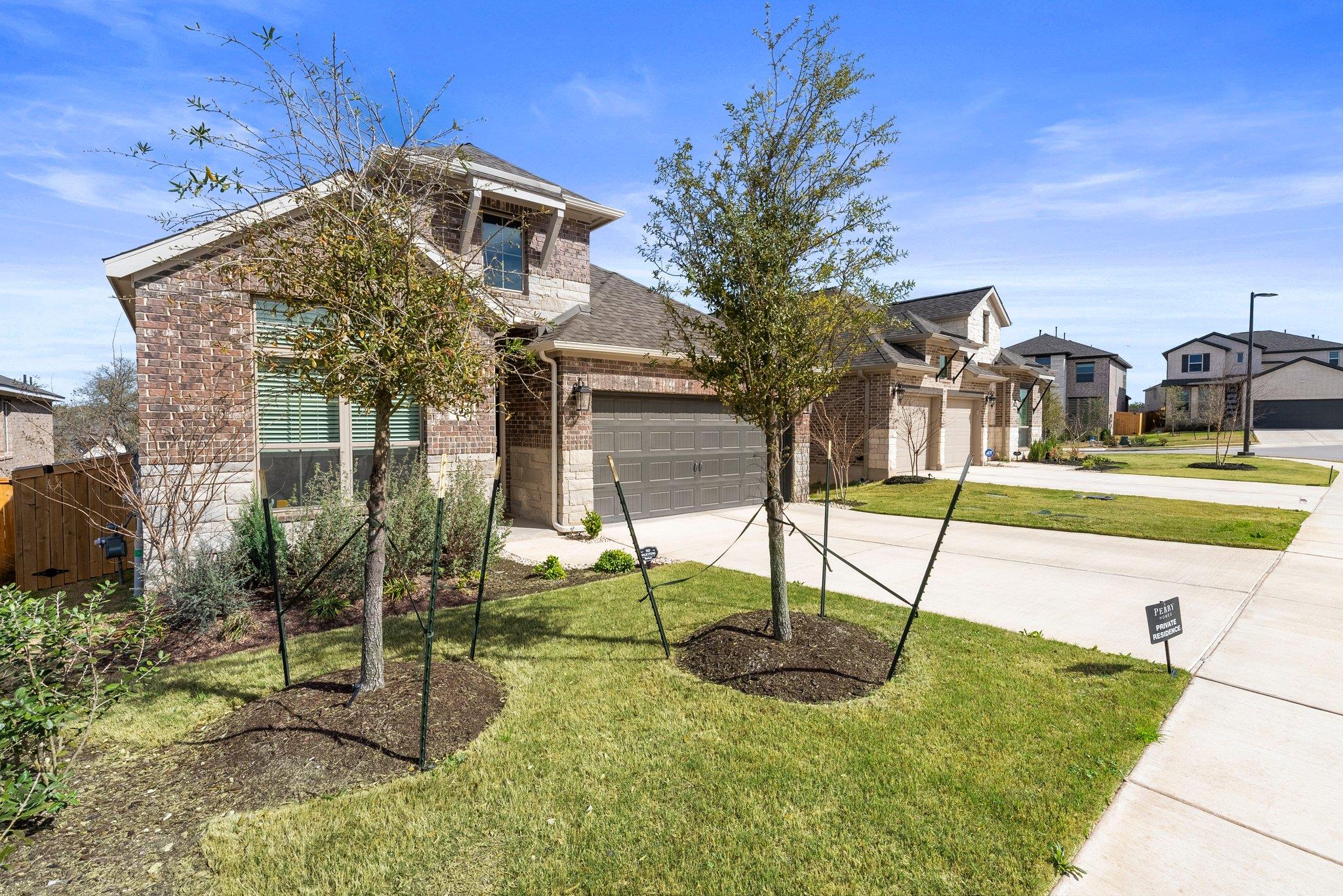 204 Bluff Creek Ln, Georgetown, TX 78628