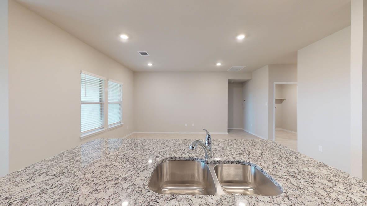 1313 Iron Horse Dr, Killeen, TX 76549