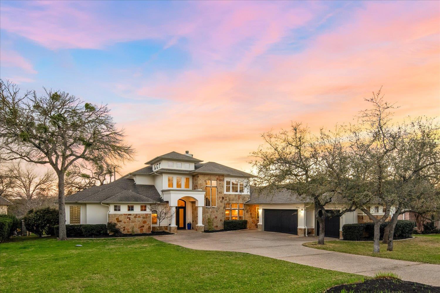 11801 Astoria Dr, Bee Cave, TX 78738