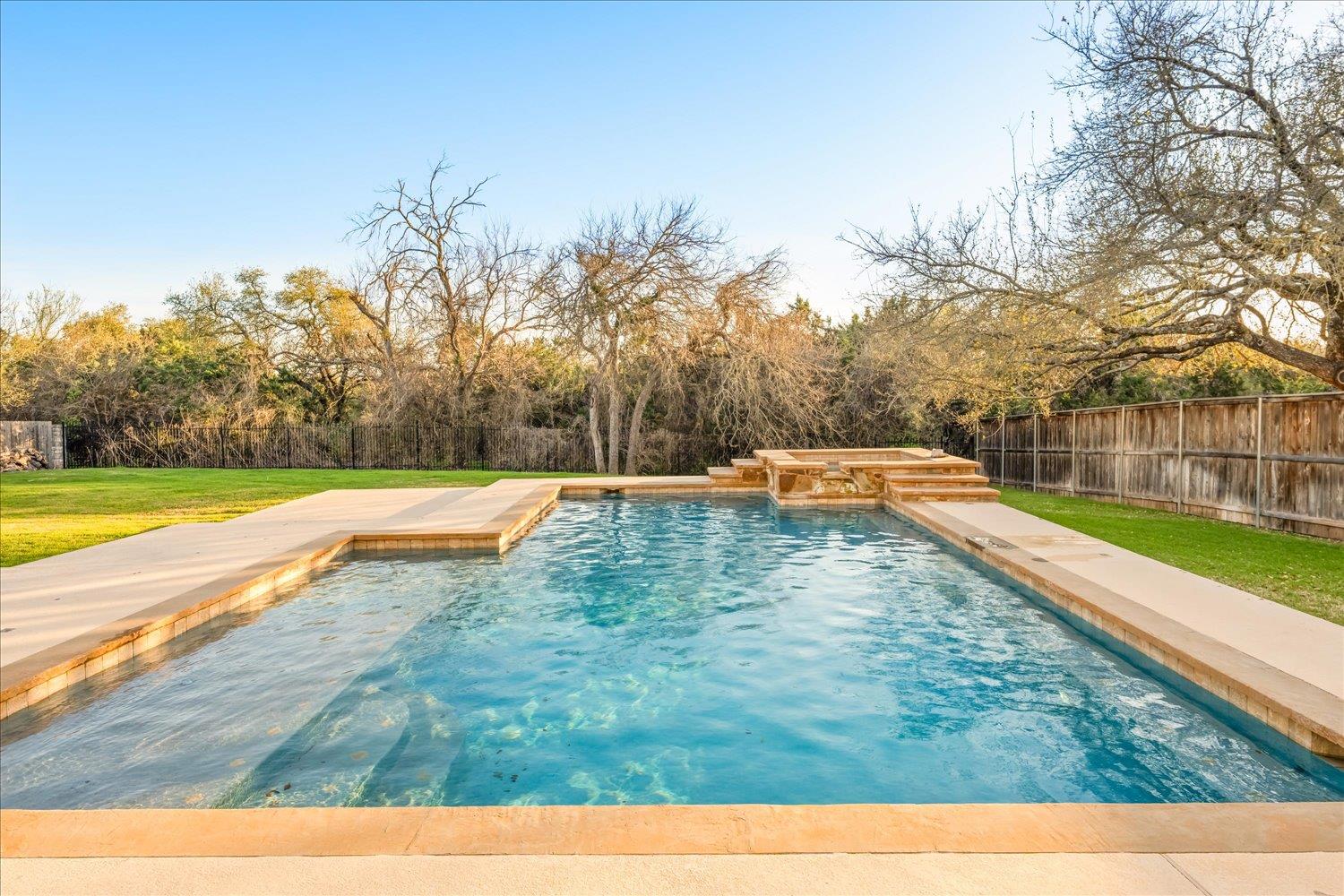 11801 Astoria Dr, Bee Cave, TX 78738