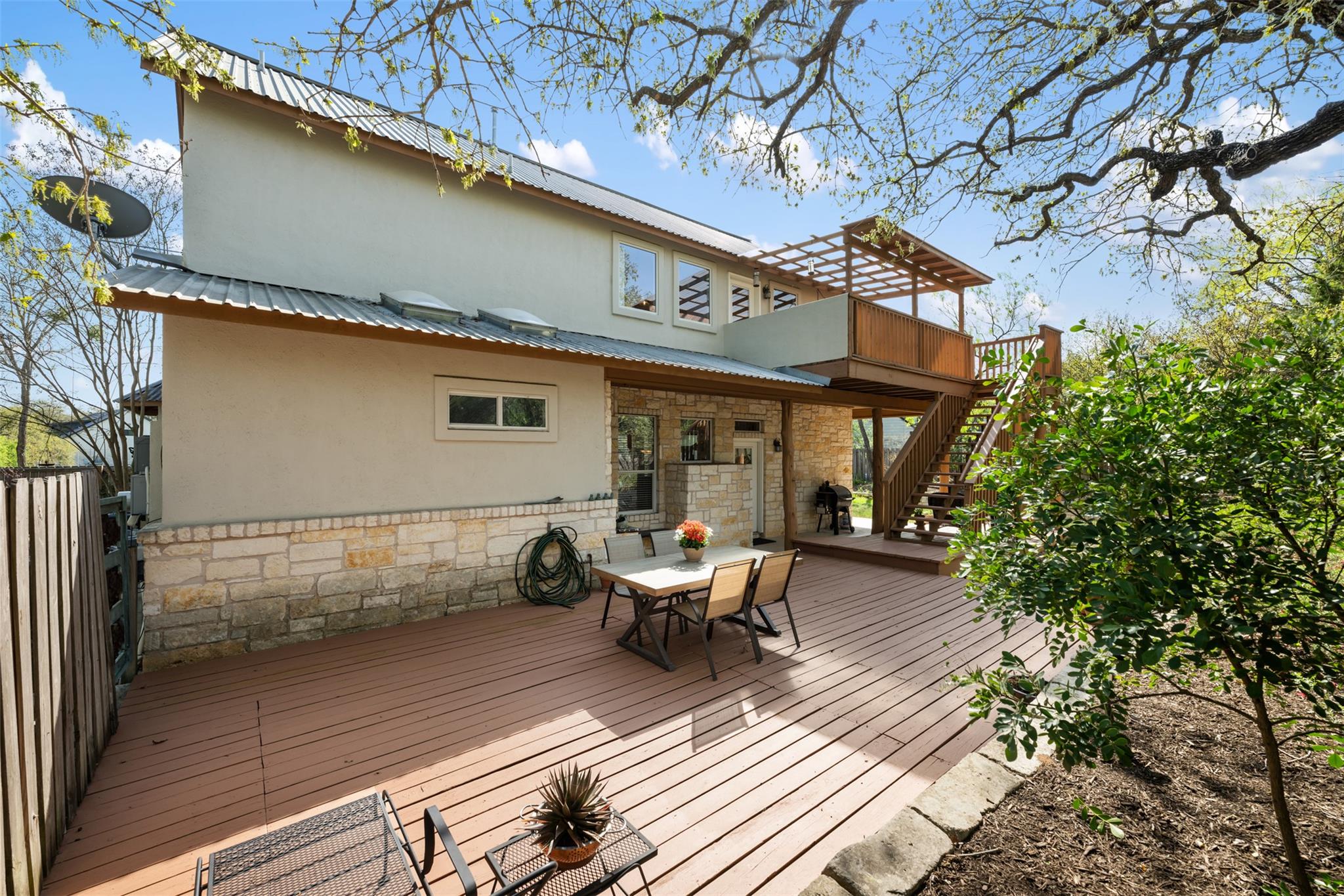1016 Merlene Dr, Austin, TX 78732