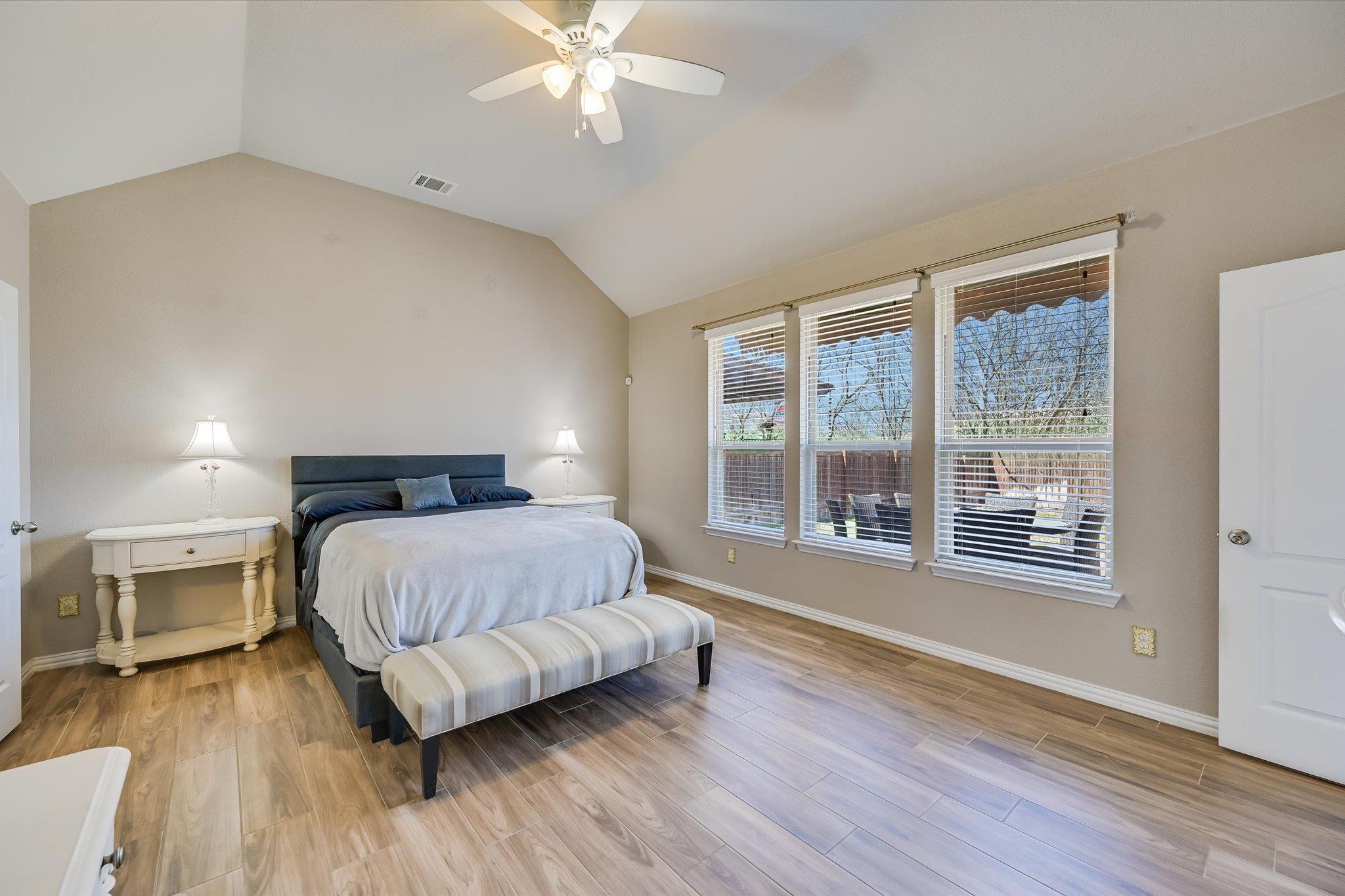 120 Peacock Trl, Buda, TX 78610