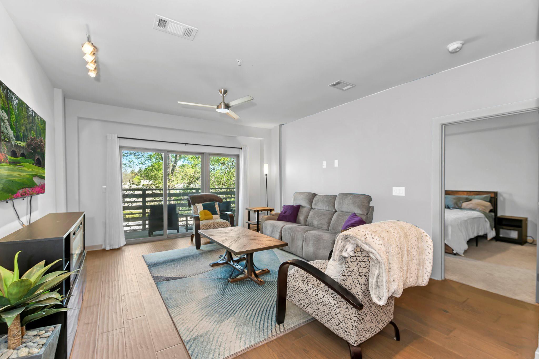 3600 S Lamar Blvd # 211, Austin, TX 78704