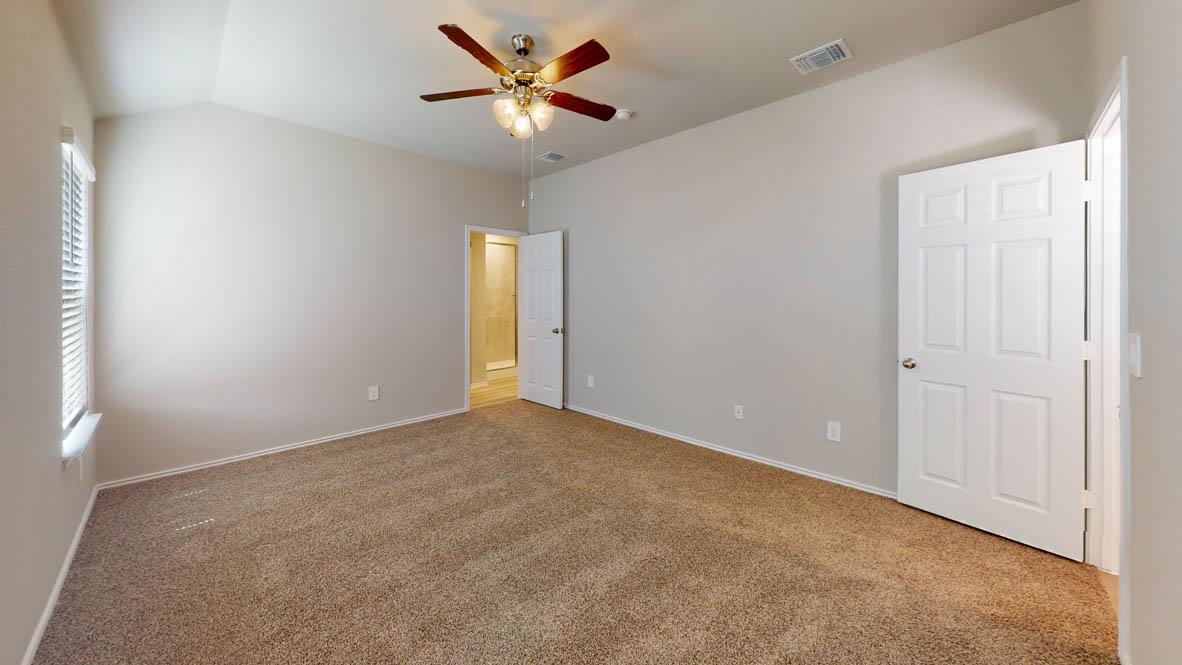 202 Rearden Blvd, Jarrell, TX 76537
