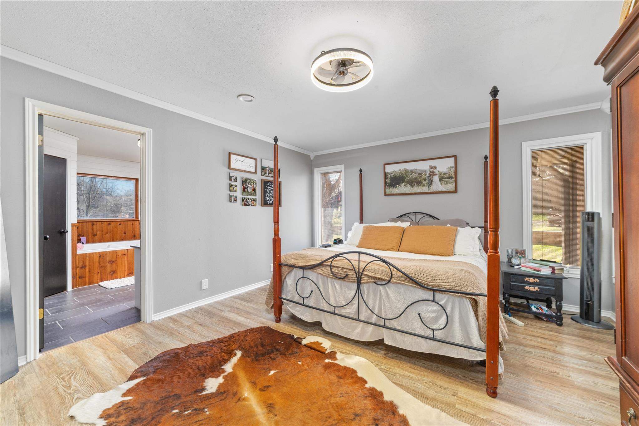 1811 Saylor St, Goldthwaite, TX 76844