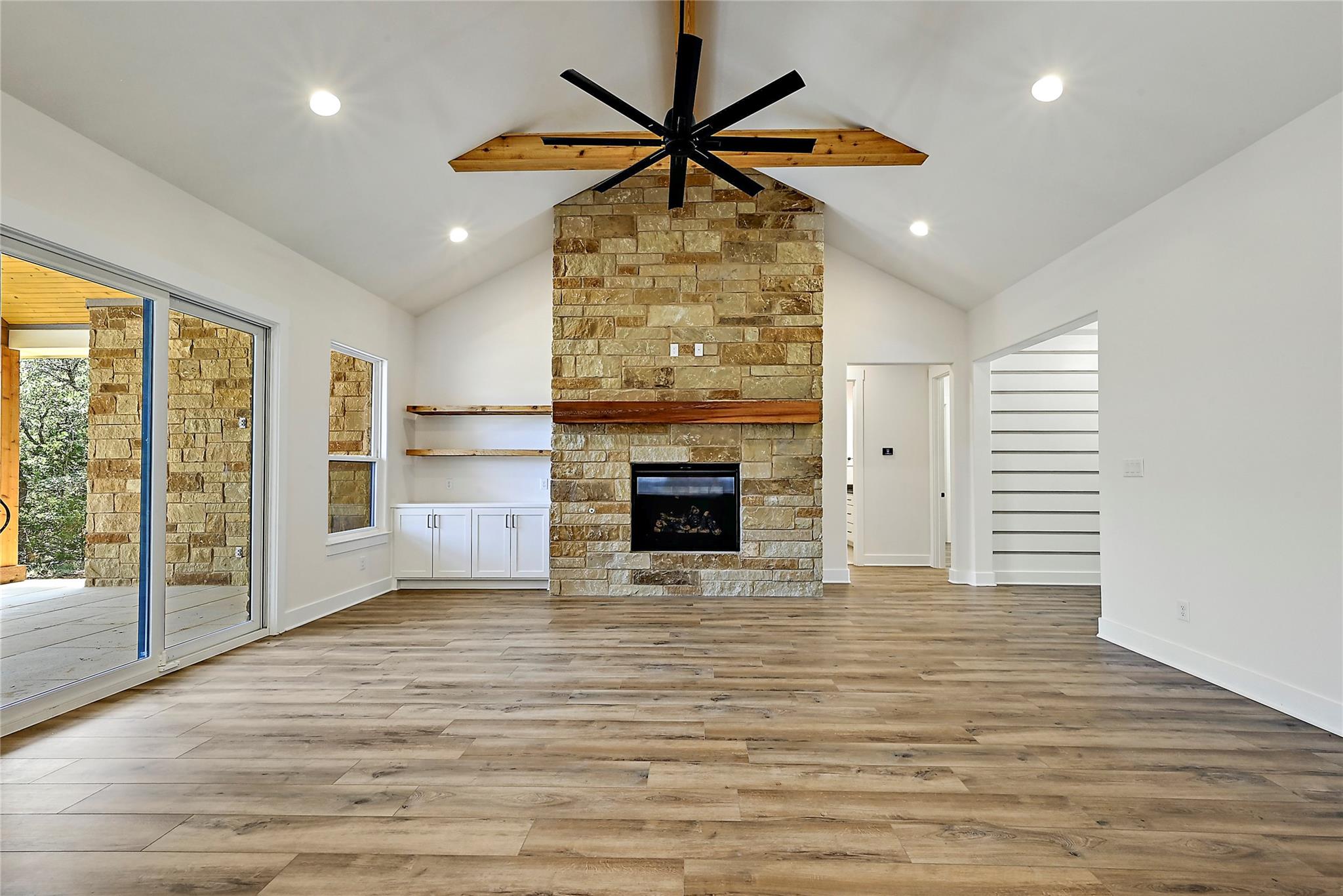 217 Joya Dr, Liberty Hill, TX 78642