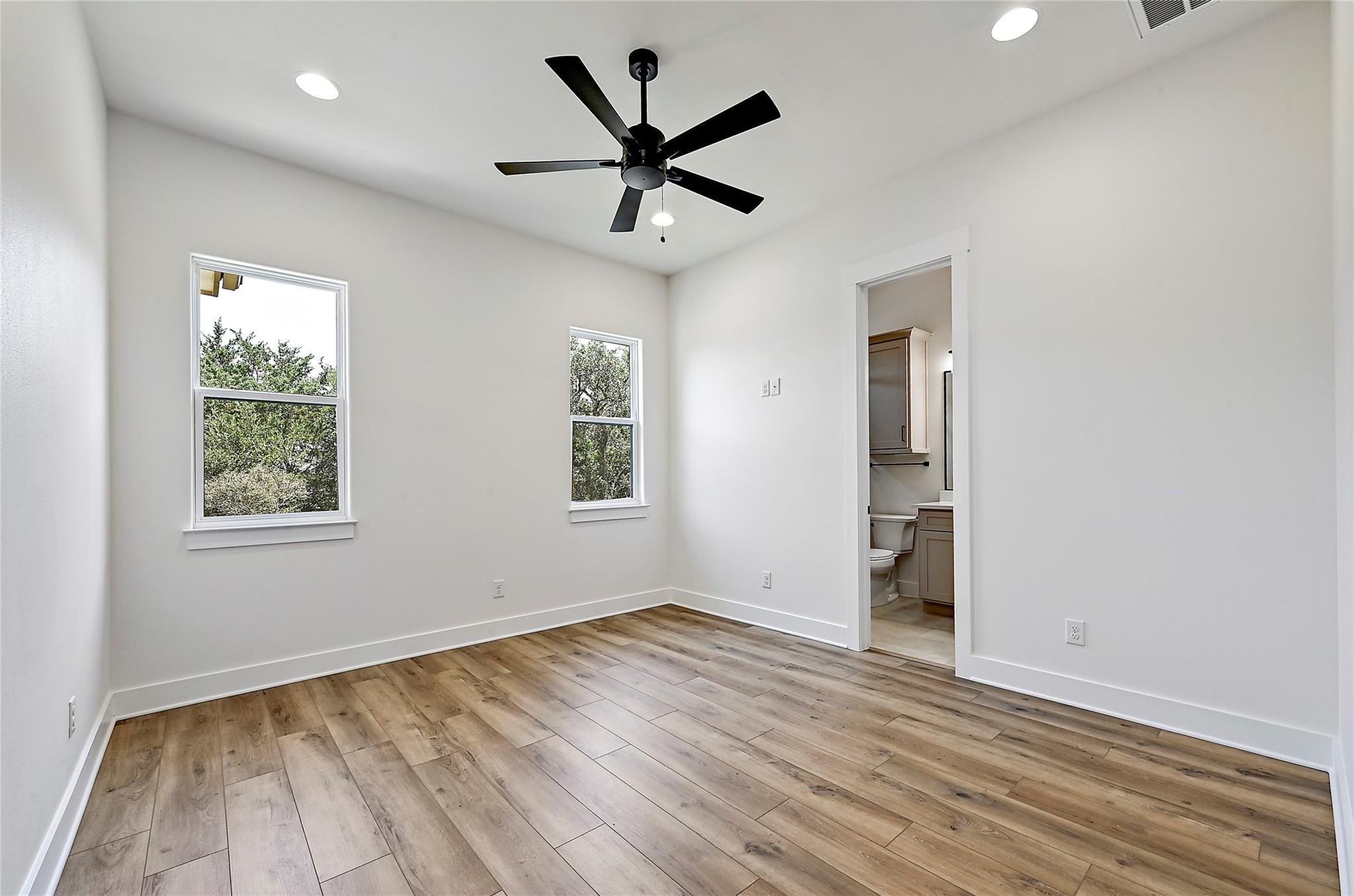 217 Joya Dr, Liberty Hill, TX 78642