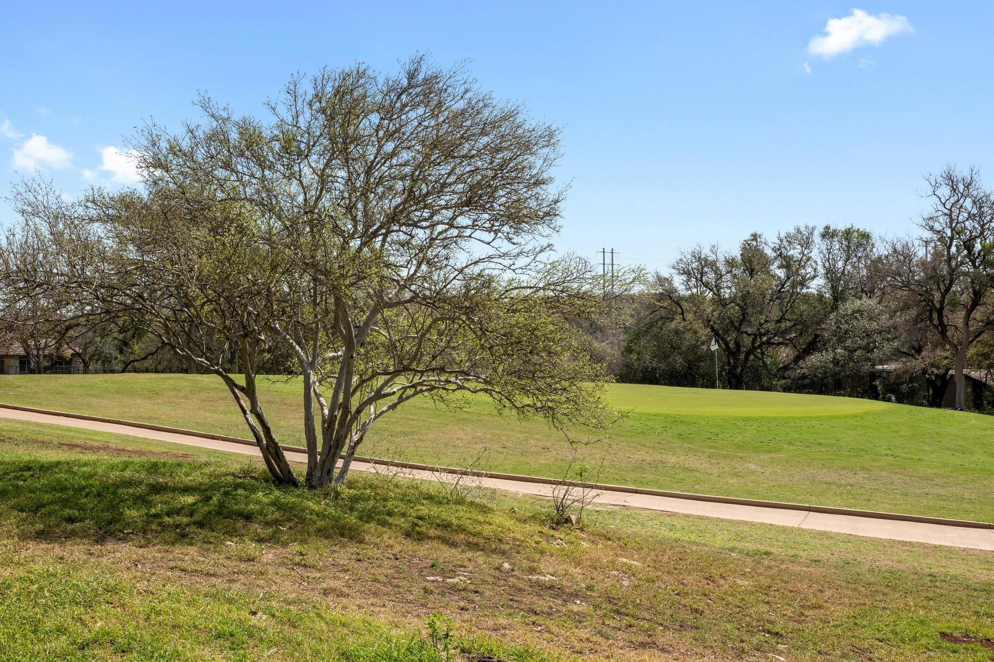 100 Lido Cir # B2, Lakeway, TX 78734