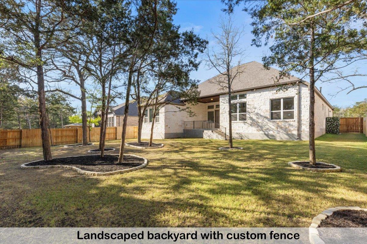 145 Gaston Dr, Bastrop, TX 78602