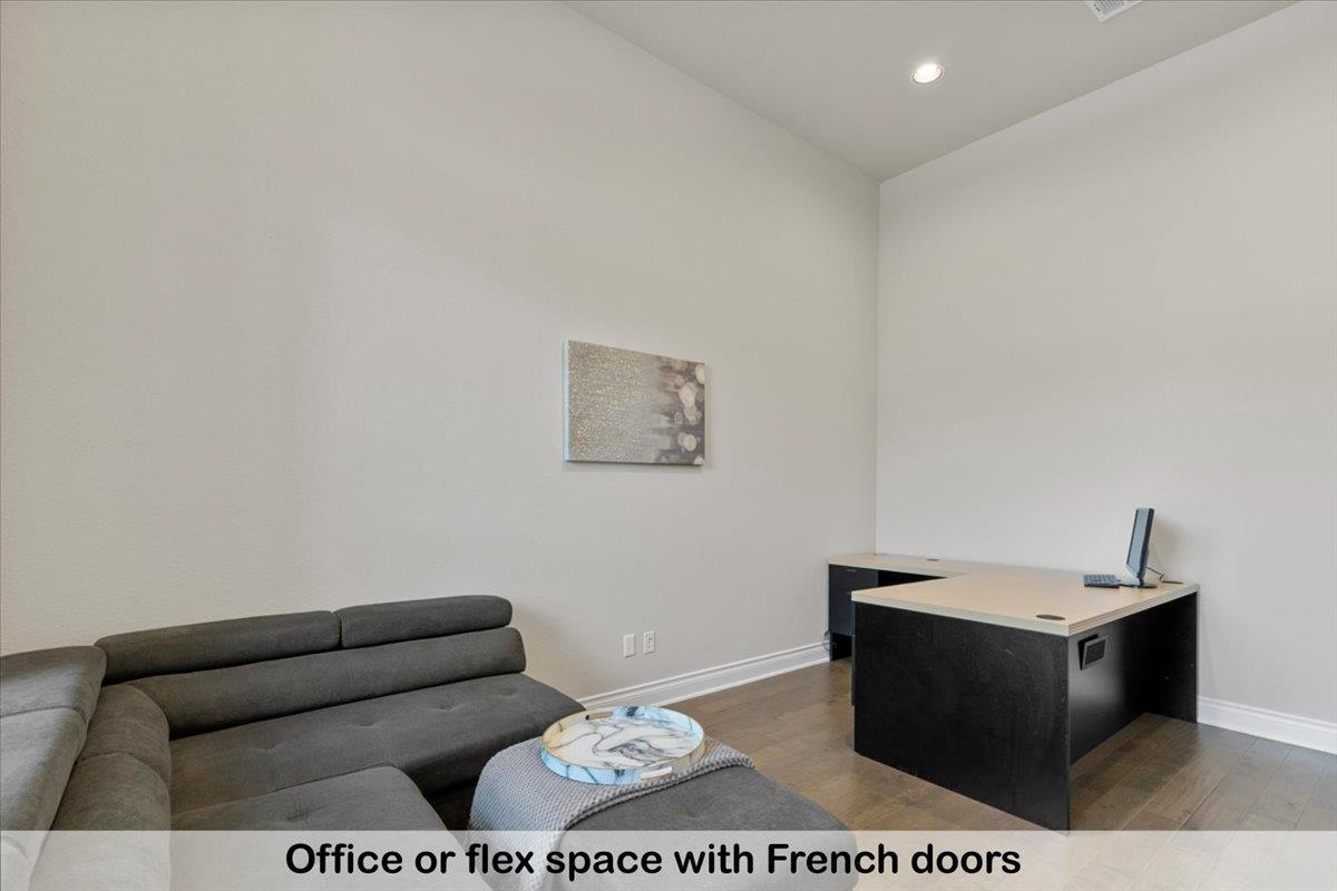 145 Gaston Dr, Bastrop, TX 78602