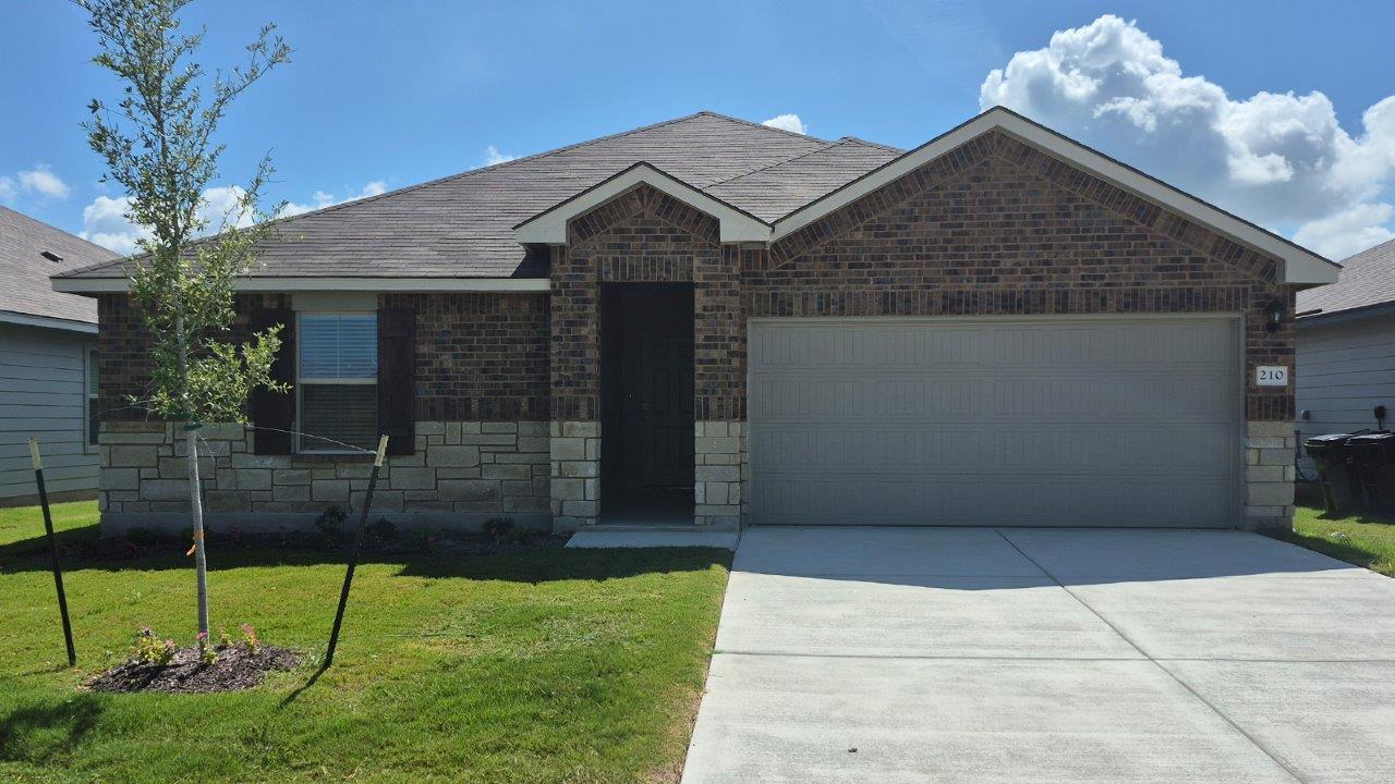 210 Rearden Blvd, Jarrell, TX 76537
