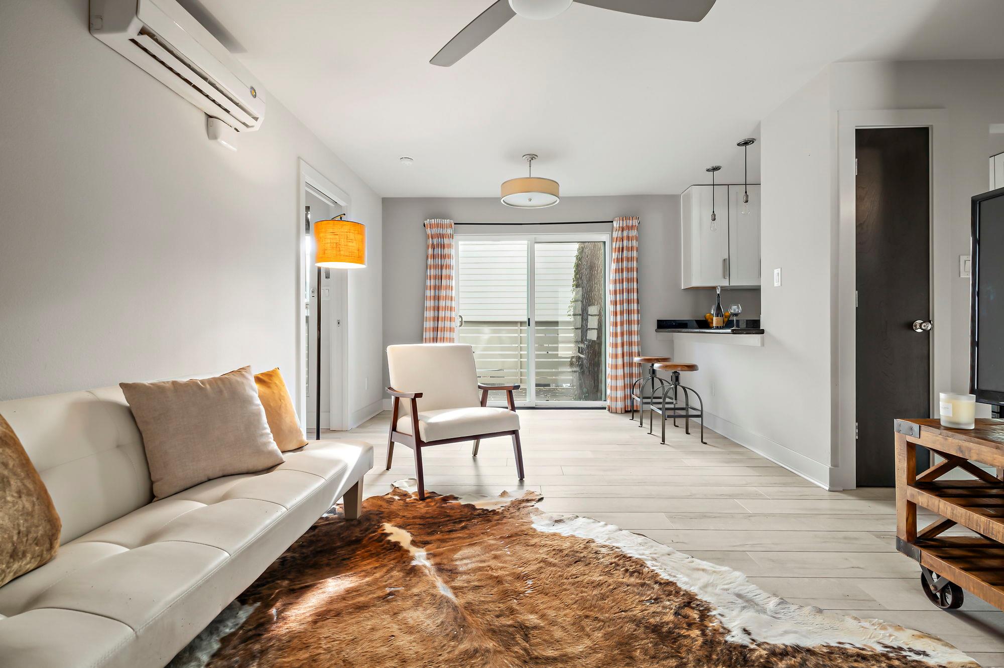 2309 Pruett St # B, Austin, TX 78703