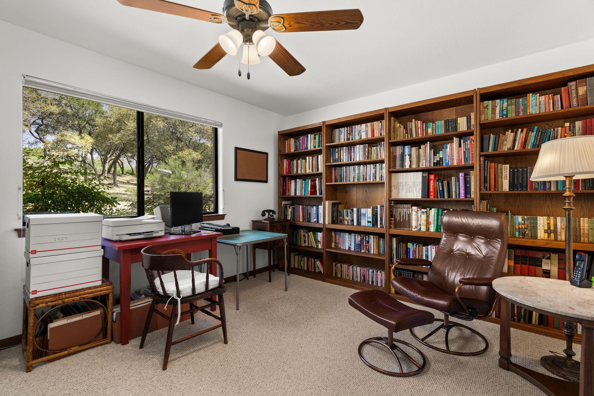 20106 Moon Dance Ln, Spicewood, TX 78669