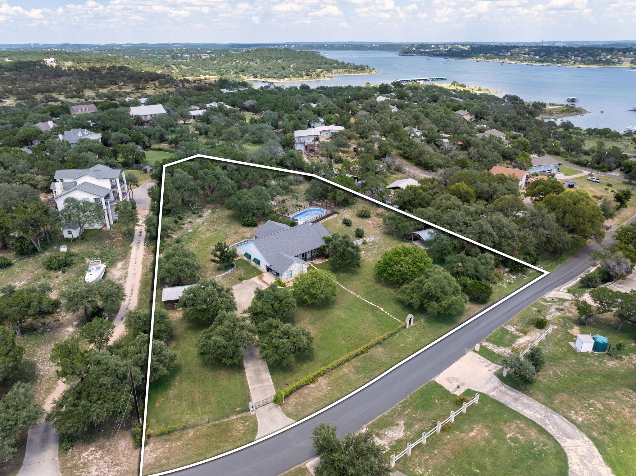 20106 Moon Dance Ln, Spicewood, TX 78669