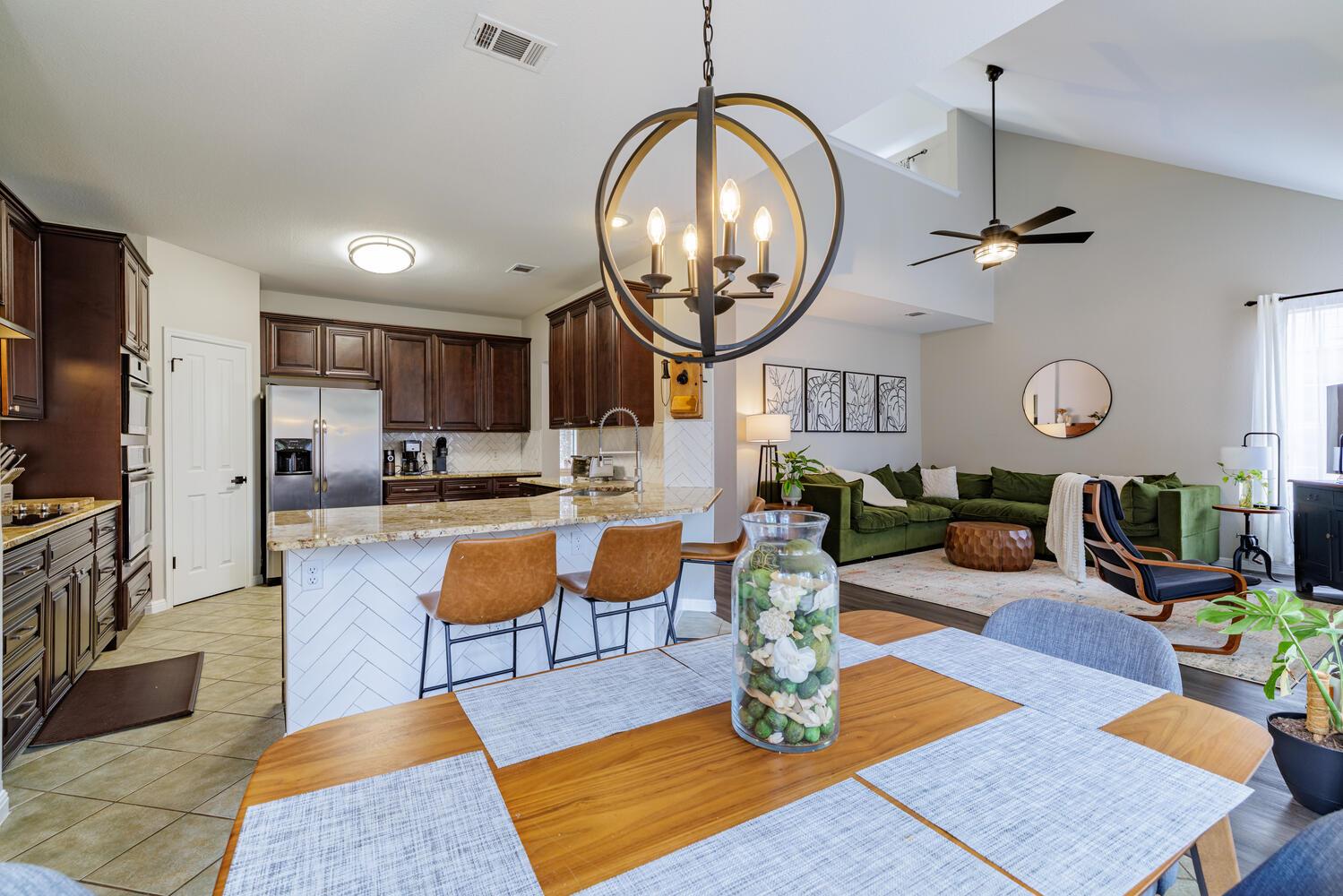 2113 Spring Hollow Path, Round Rock, TX 78681