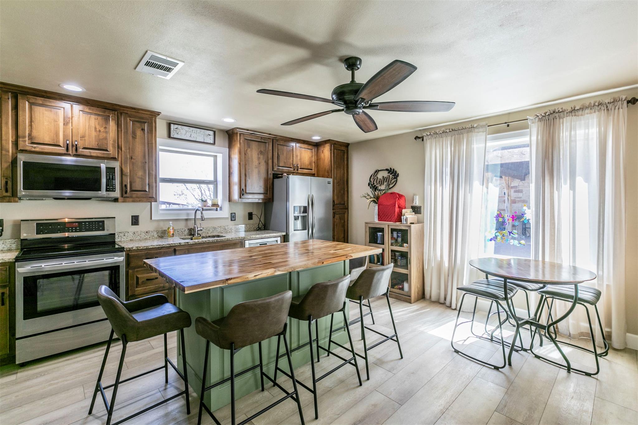 3200 County Road 320, Granger, TX 76530
