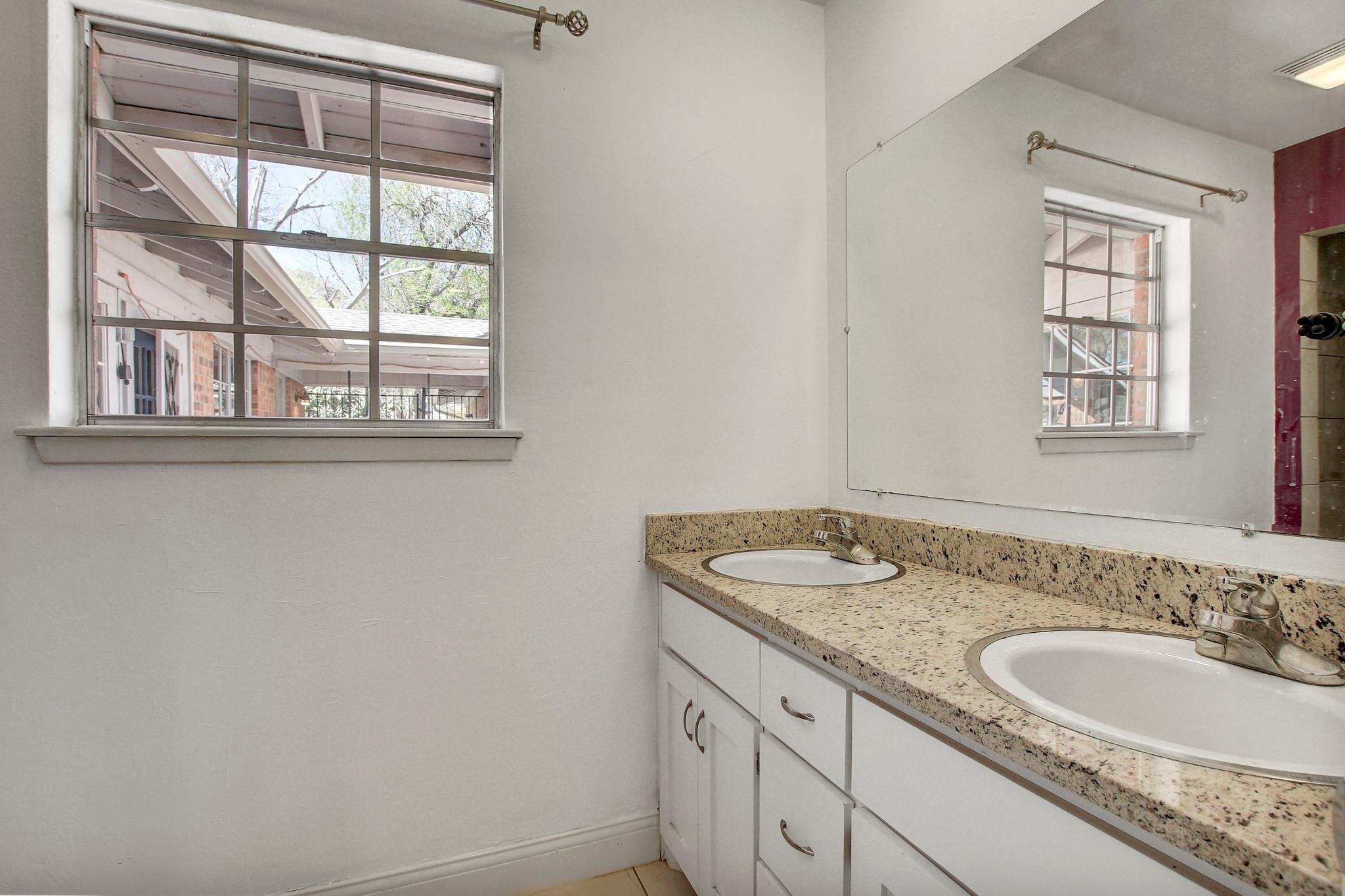 12333 Blue Water Dr, Austin, TX 78758