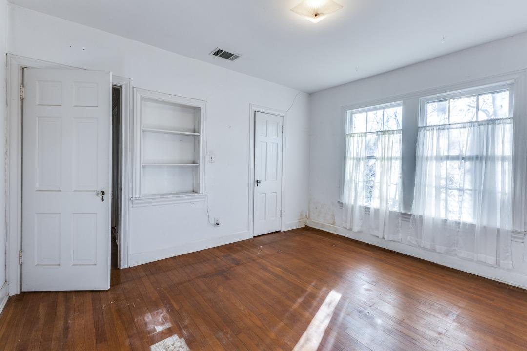 2710 Enfield Rd, Austin, TX 78703