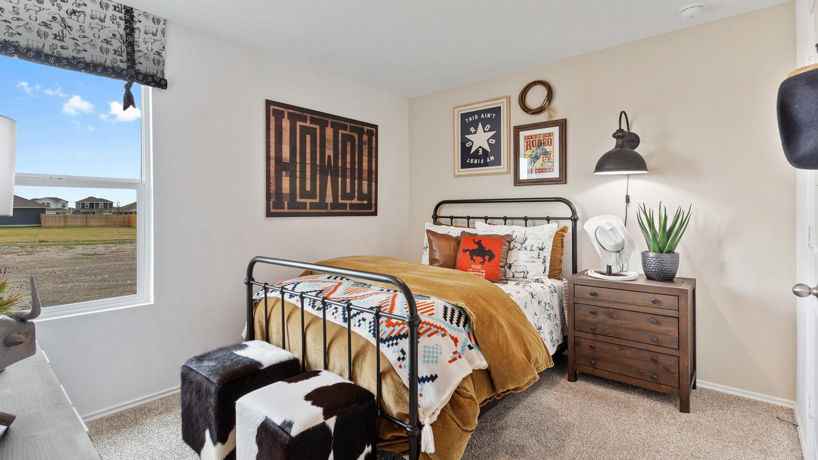 203 Schuenemann Way, Uhland, TX 78640