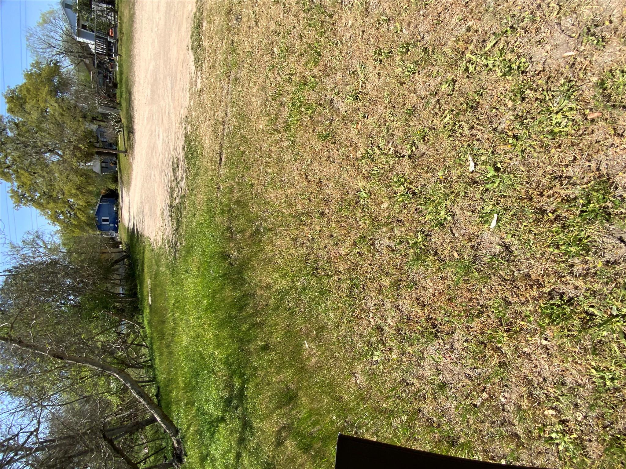 501 Monument St, Lockhart, TX 78644