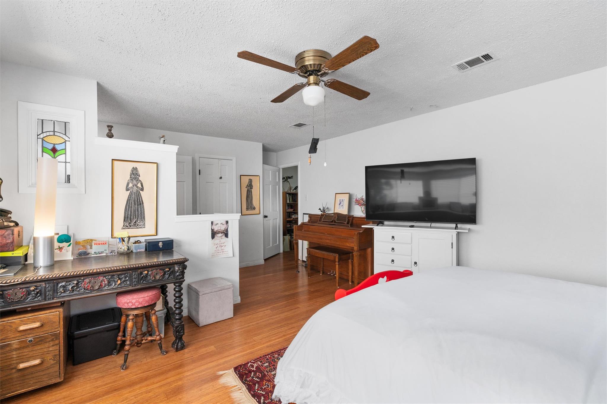 2600 Clear Cv, Austin, TX 78704