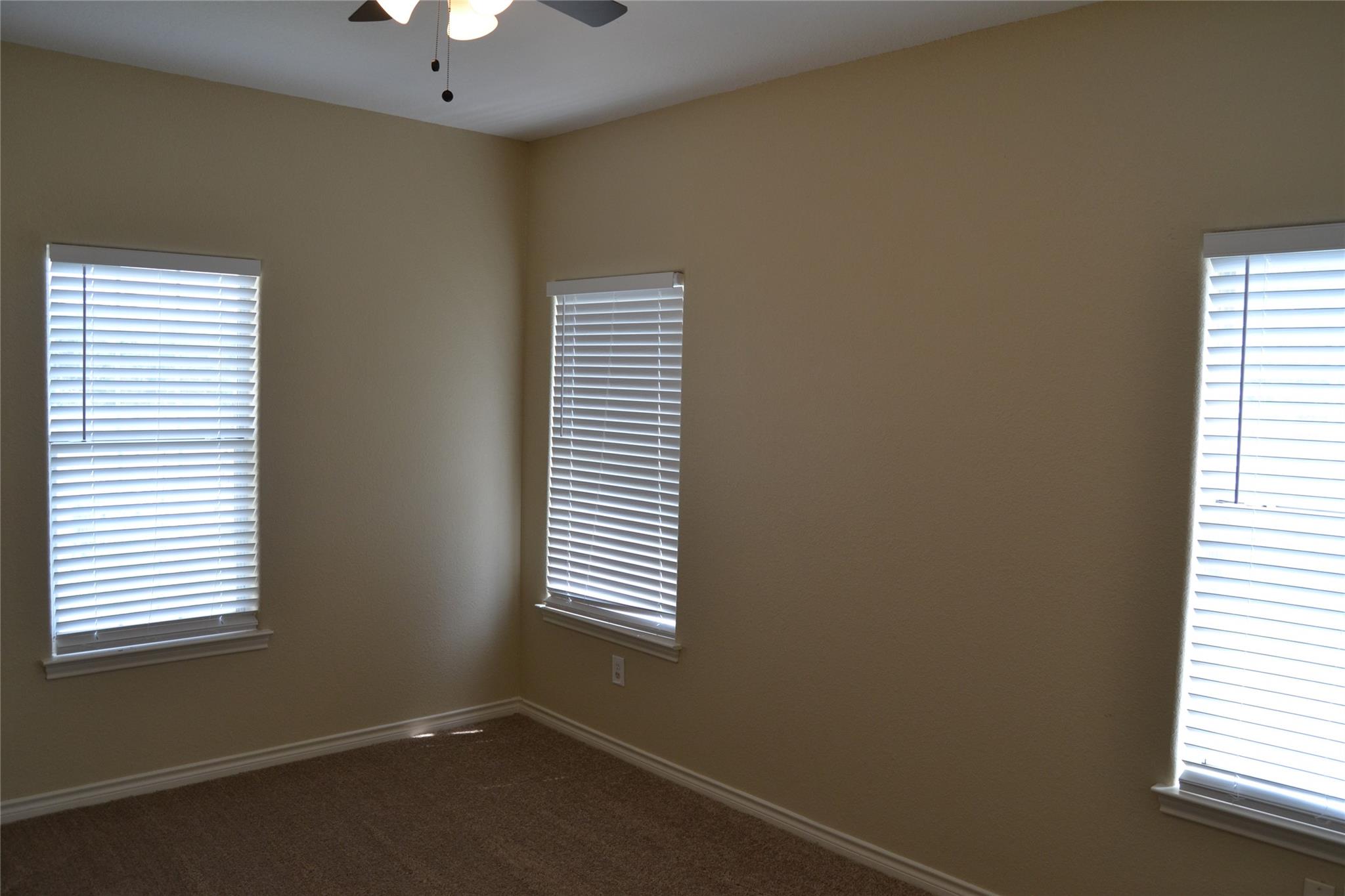 518 Clear Creek Ln, Dripping Springs, TX 78620