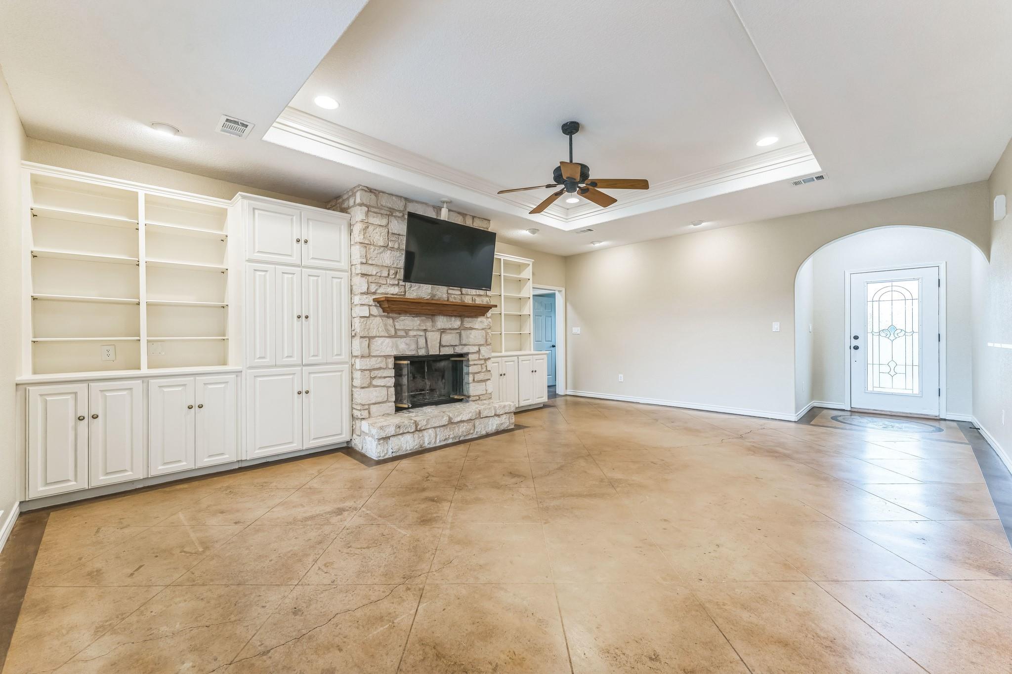 518 Clear Creek Ln, Dripping Springs, TX 78620