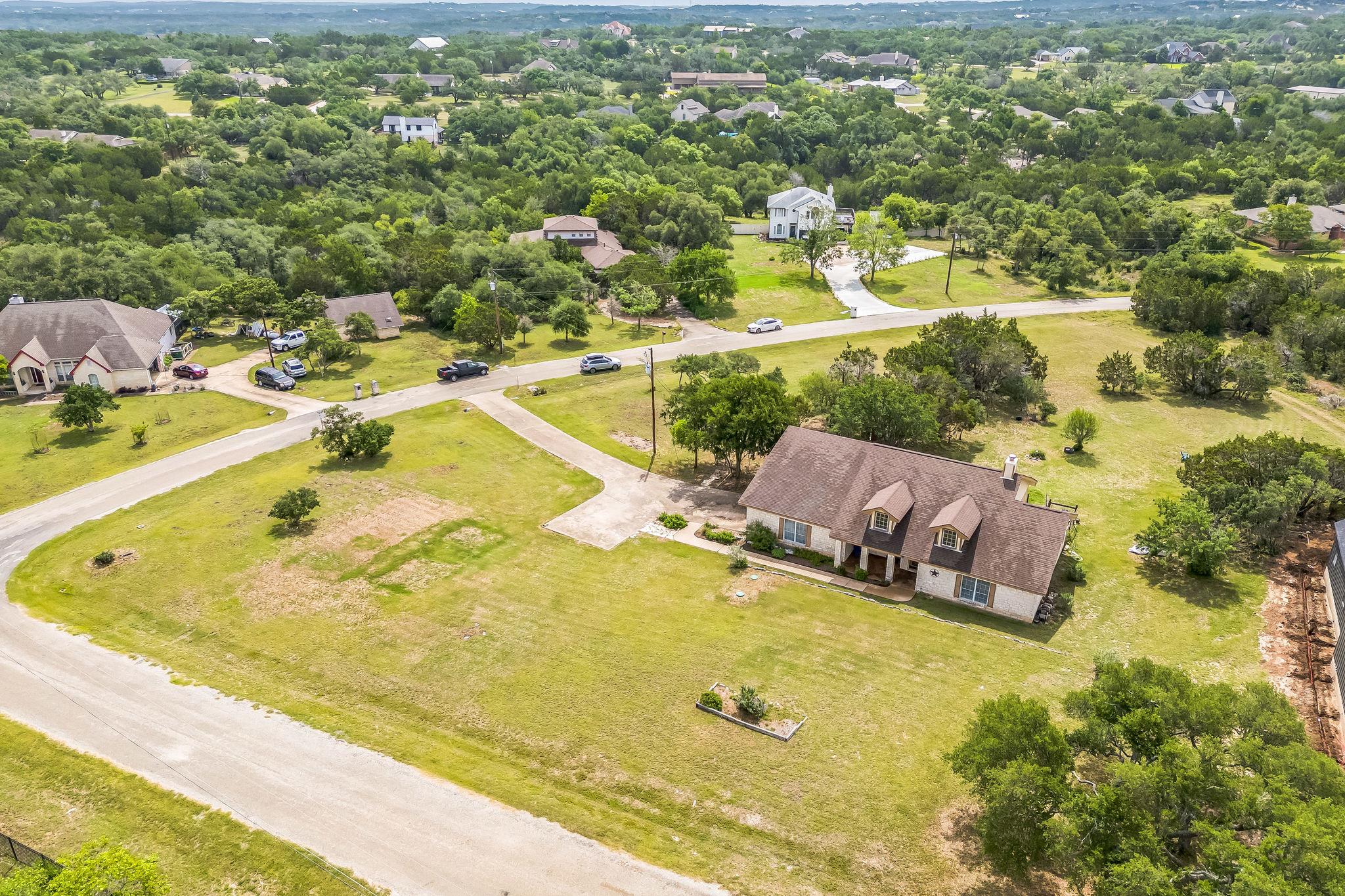 518 Clear Creek Ln, Dripping Springs, TX 78620