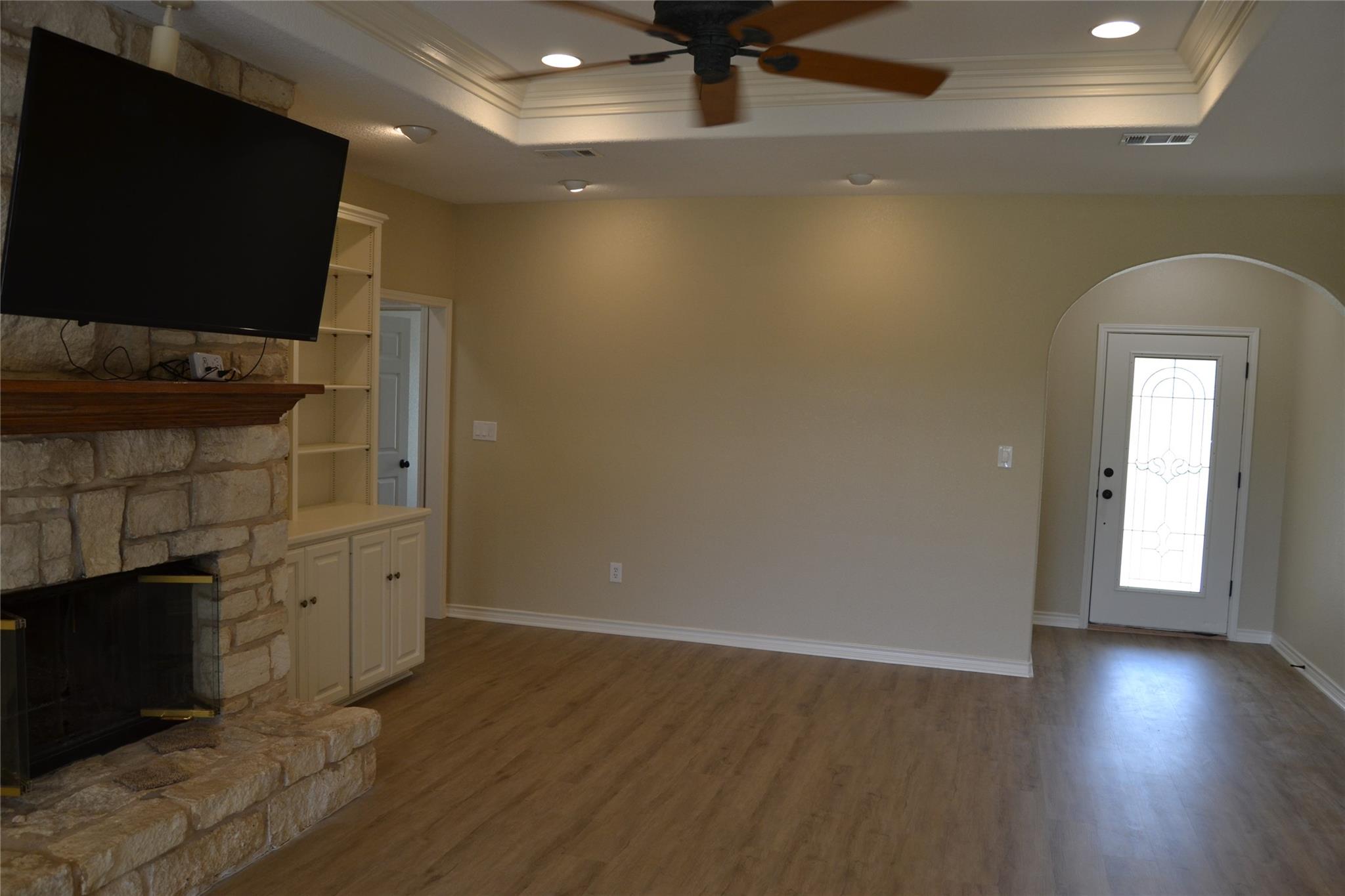 518 Clear Creek Ln, Dripping Springs, TX 78620