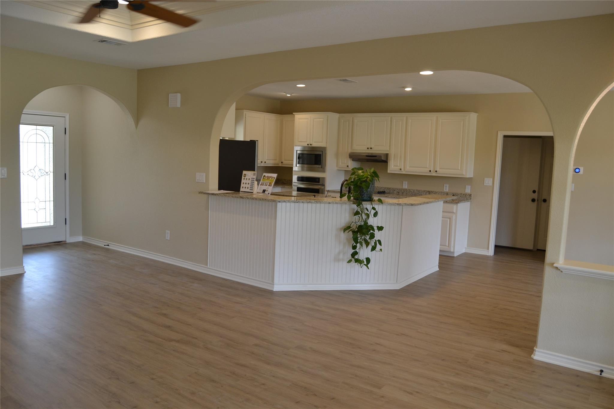 518 Clear Creek Ln, Dripping Springs, TX 78620