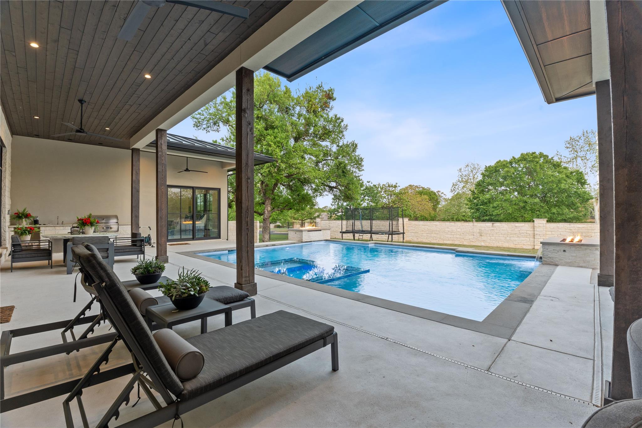 108 Fishspear Ln, Georgetown, TX 78628
