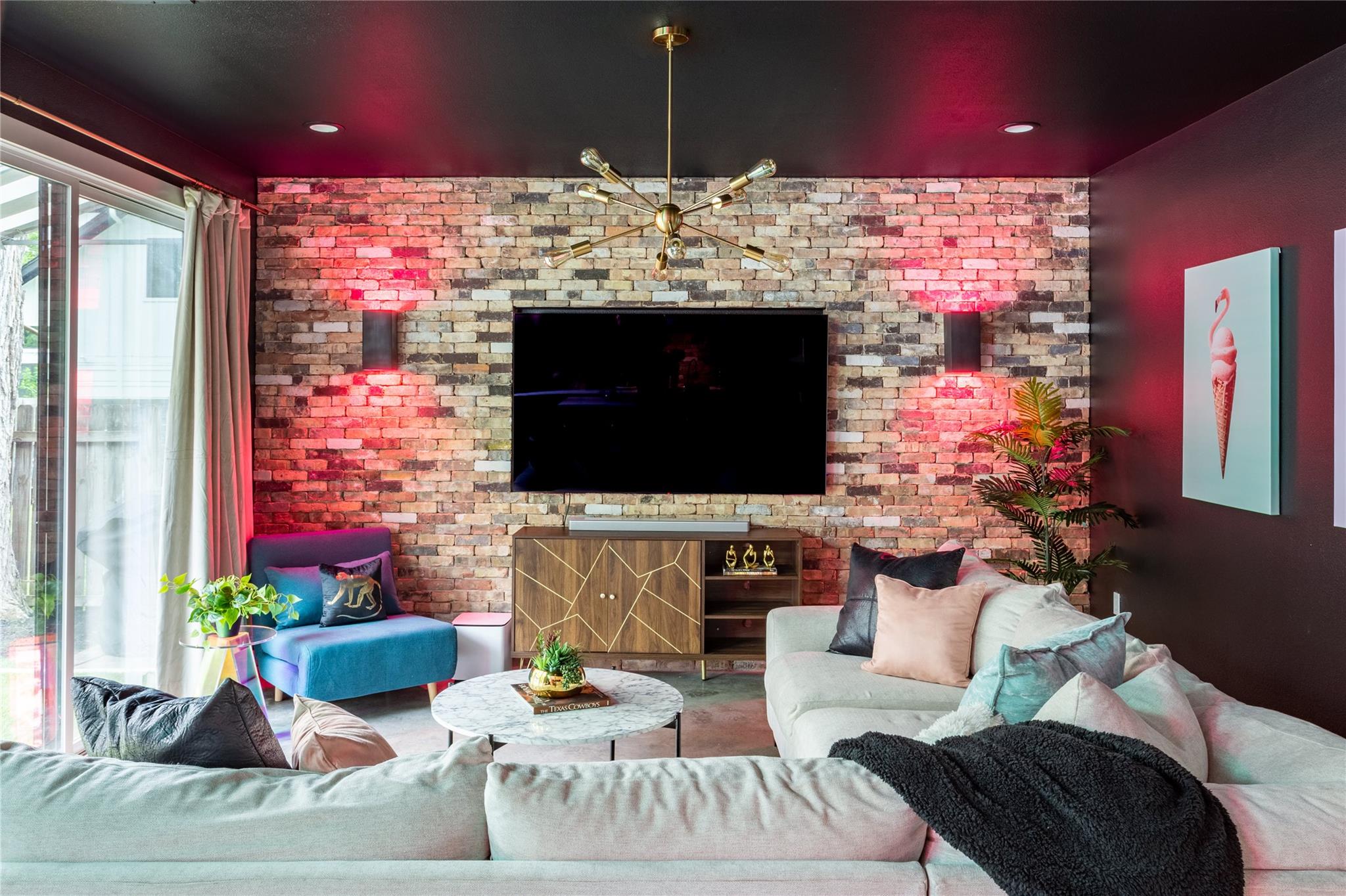 1502 Haskell St, Austin, TX 78702