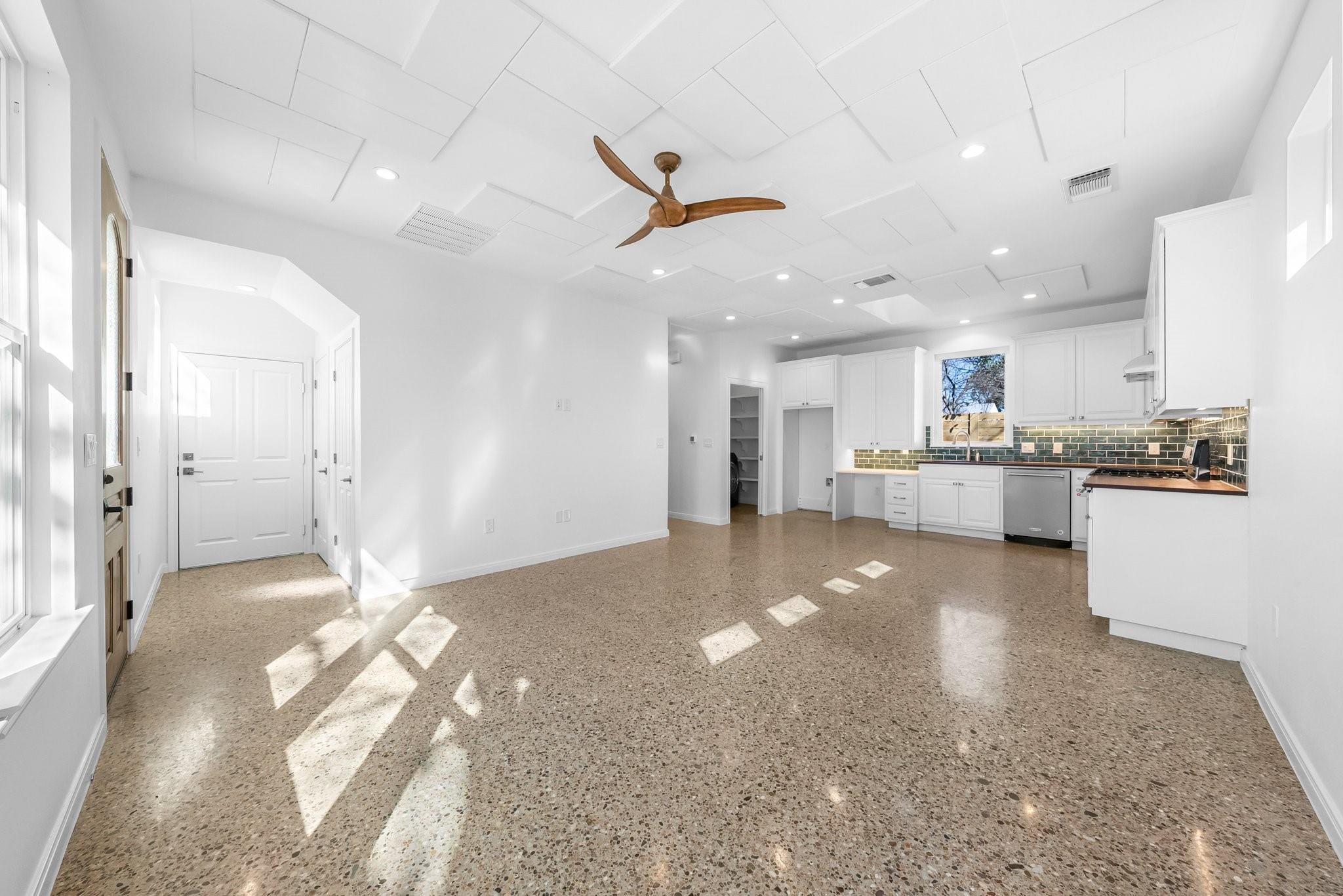512 W St Johns Ave, Austin, TX 78752