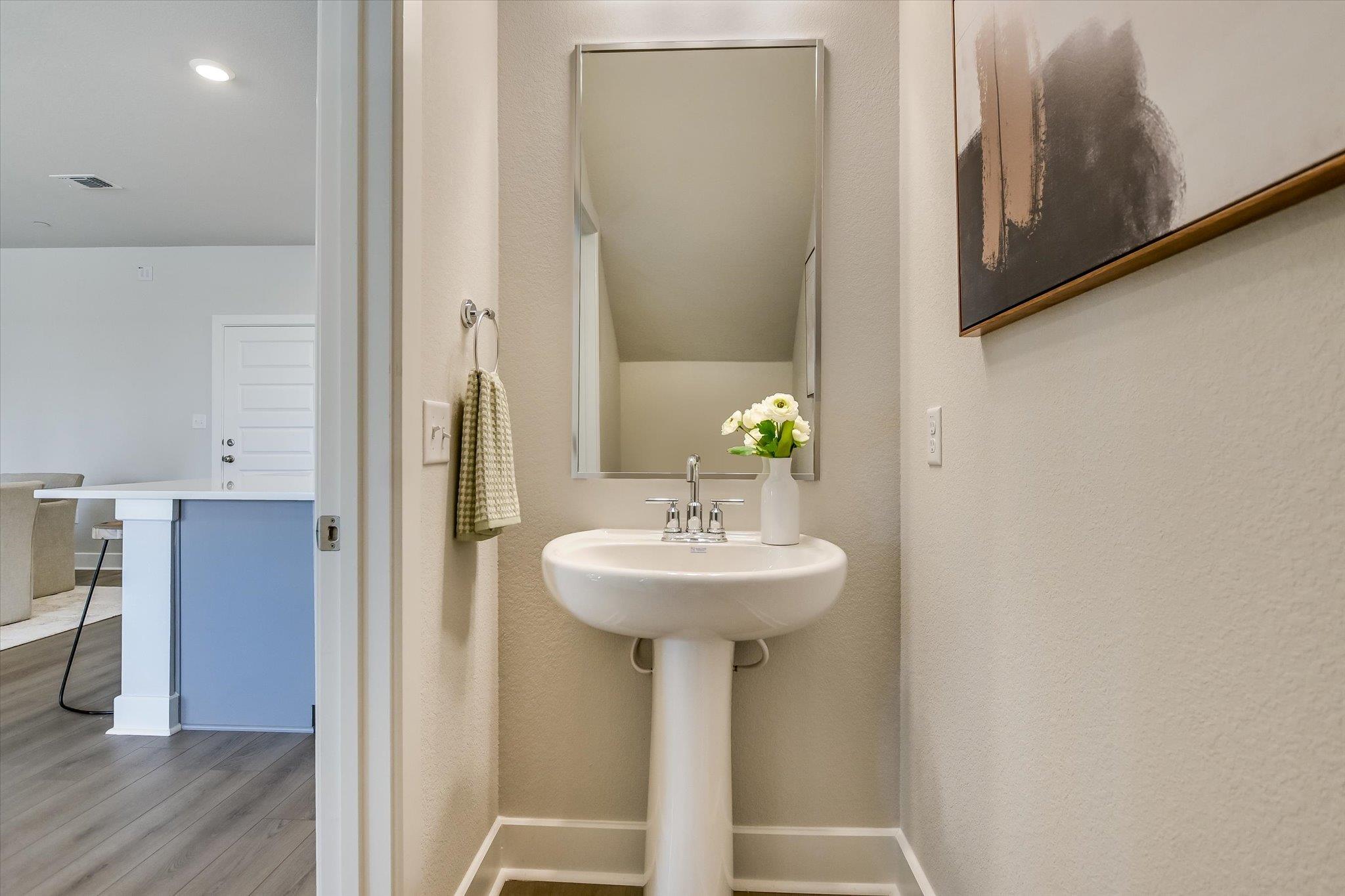 505 Emory Crossing Blvd, Hutto, TX 78634