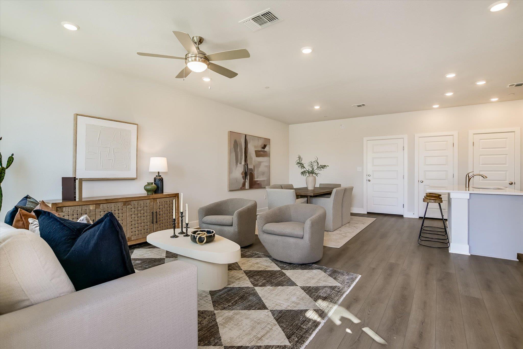 505 Emory Crossing Blvd, Hutto, TX 78634