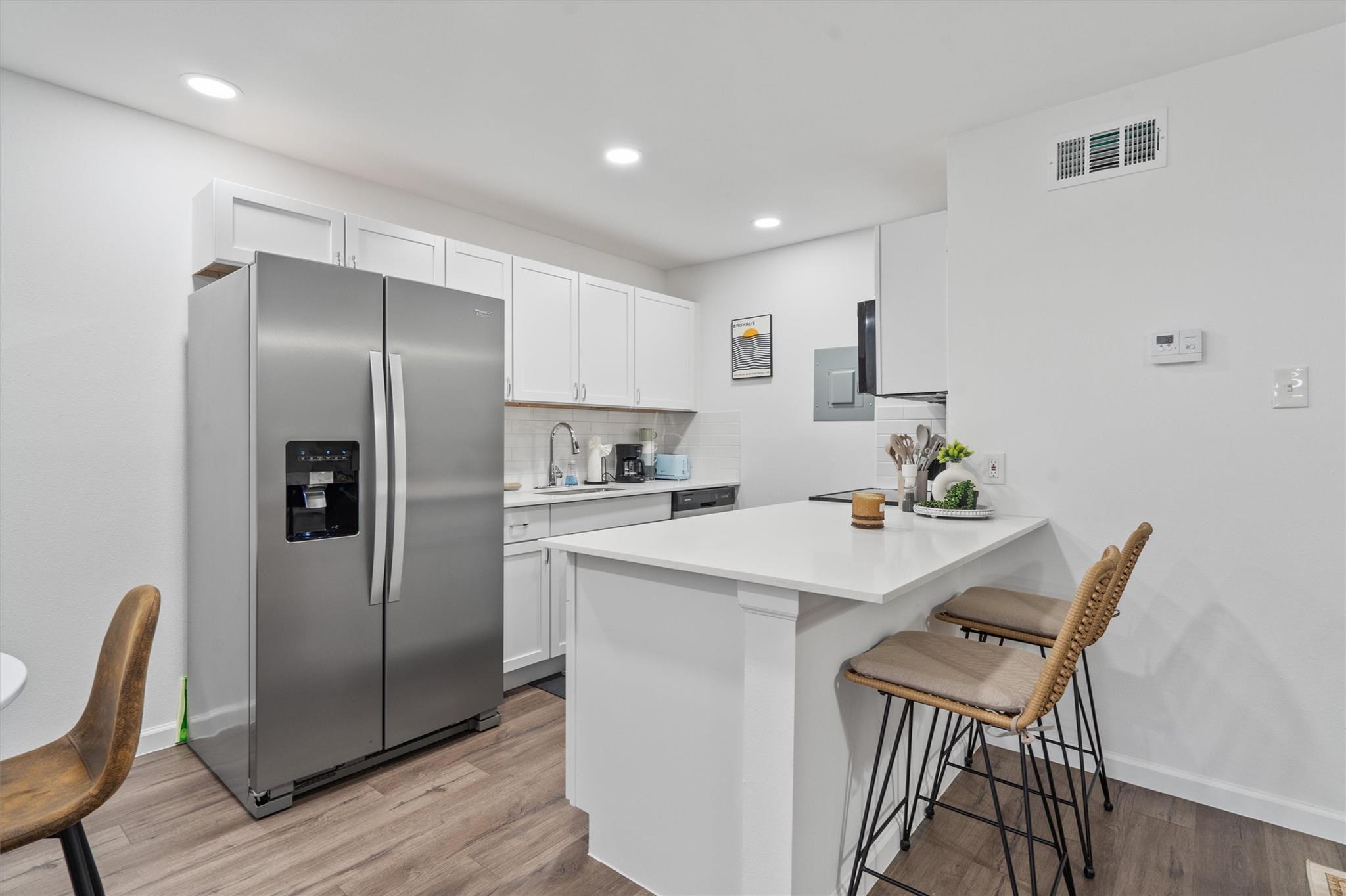 710 W 34th St # 108, Austin, TX 78705
