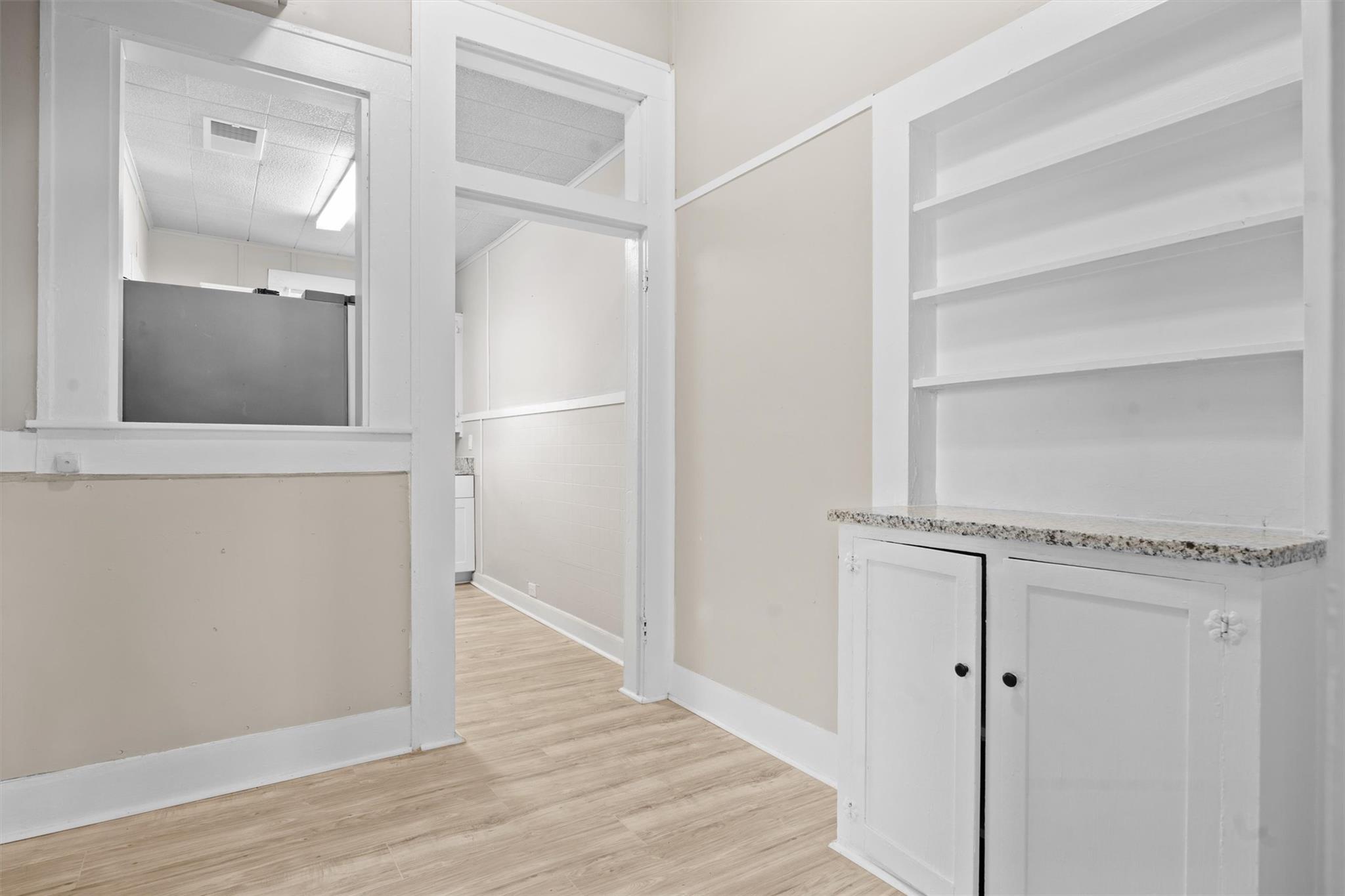 715 Porter St # 2, Taylor, TX 76574