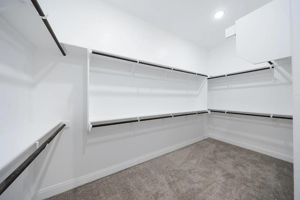 222 Bridge Water Loop, Dripping Springs, TX 78620