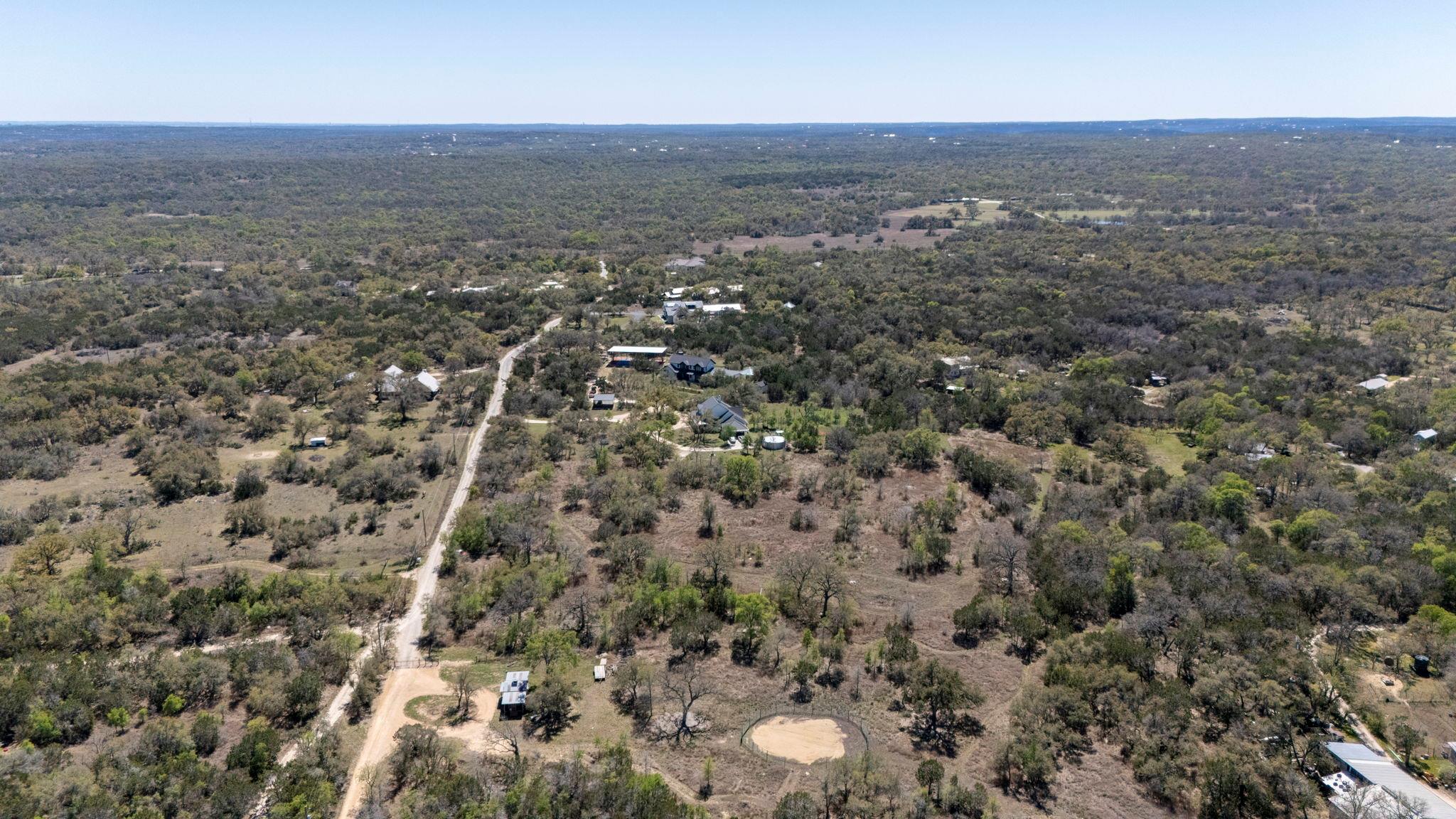 453 Nameless Rd, Driftwood, TX 78619