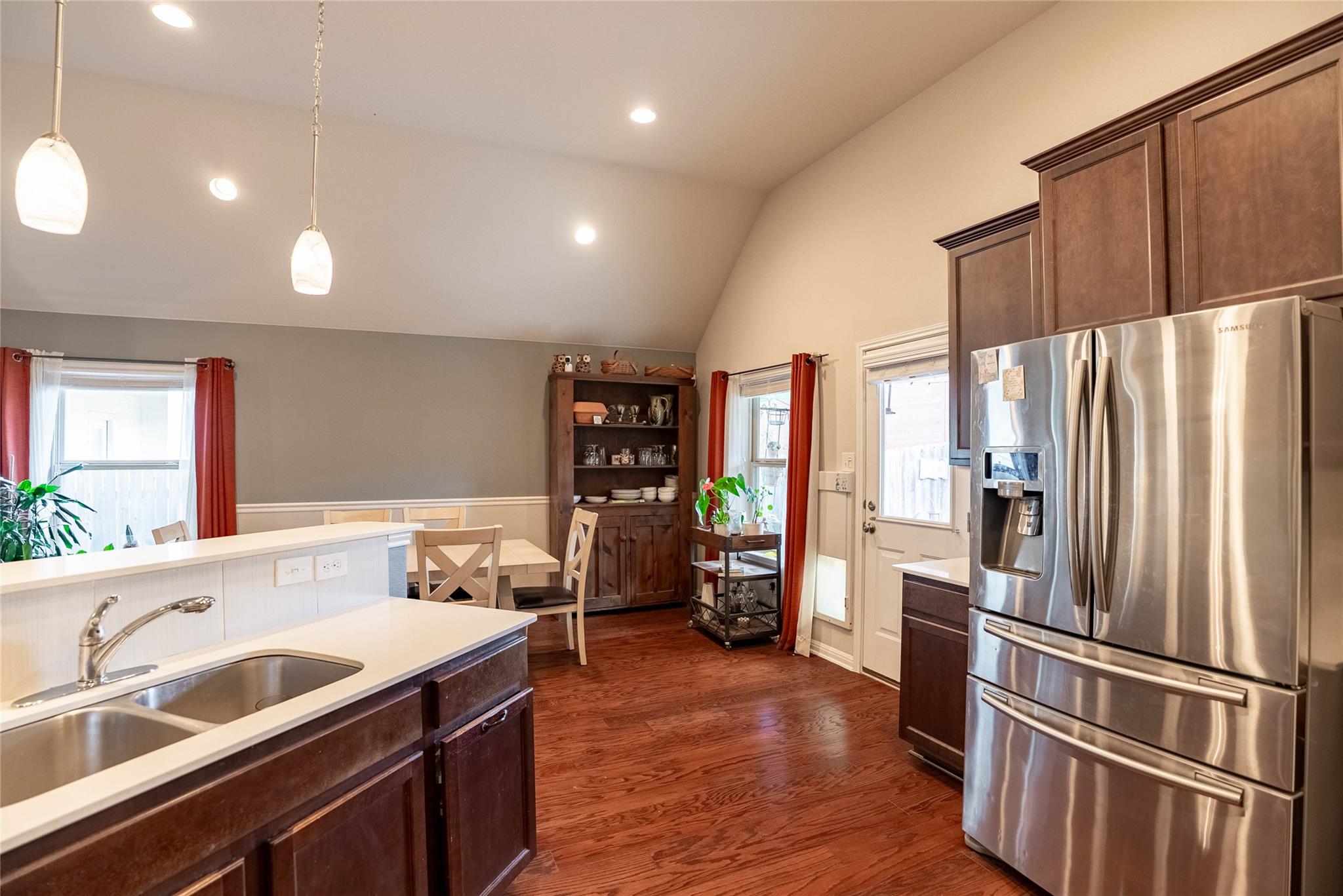 2009 Garretts Way, Manchaca, TX 78652