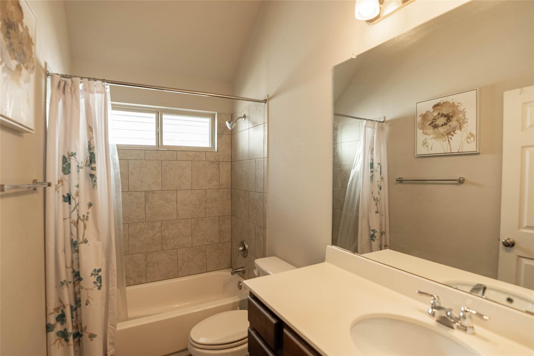 2009 Garretts Way, Manchaca, TX 78652