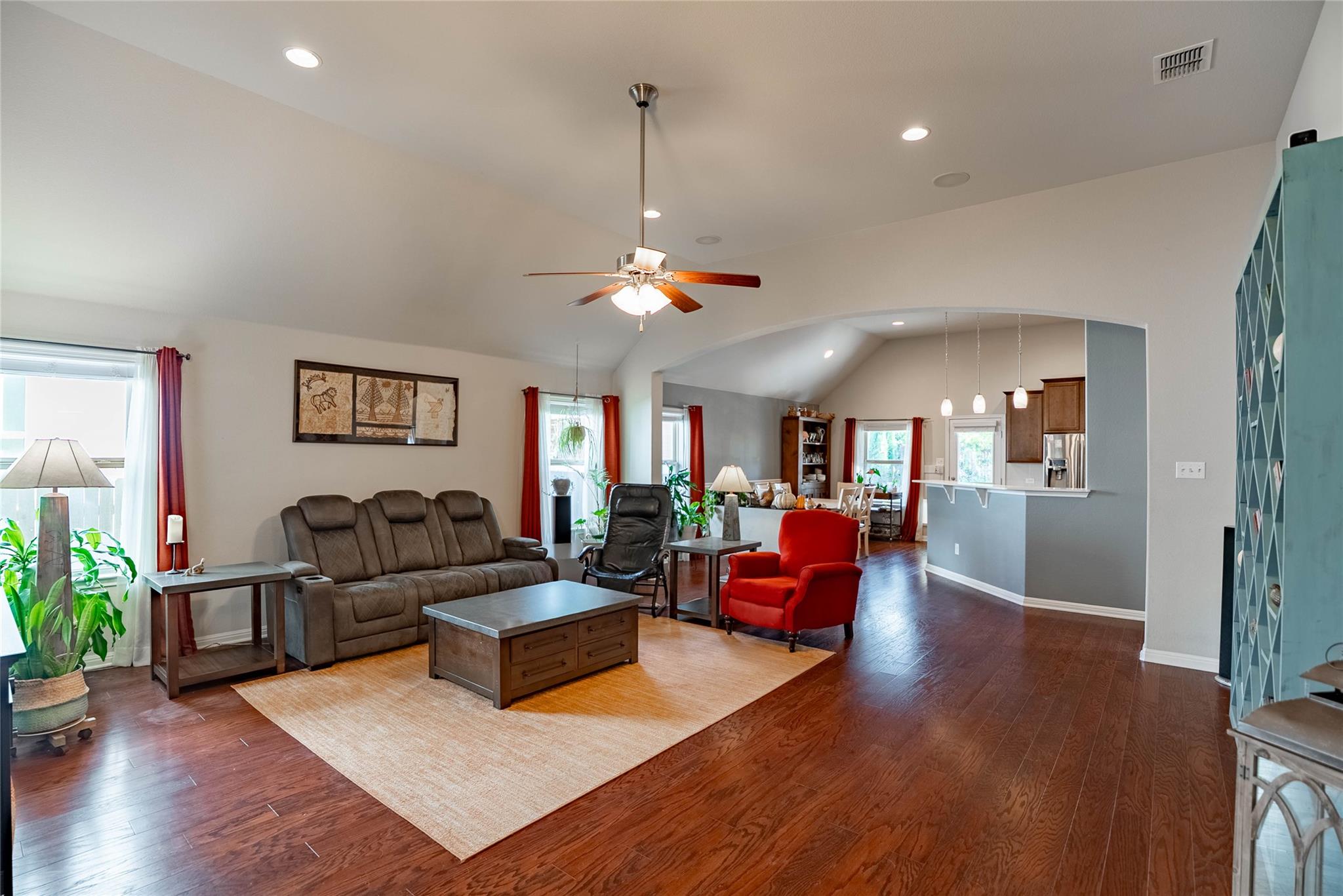 2009 Garretts Way, Manchaca, TX 78652