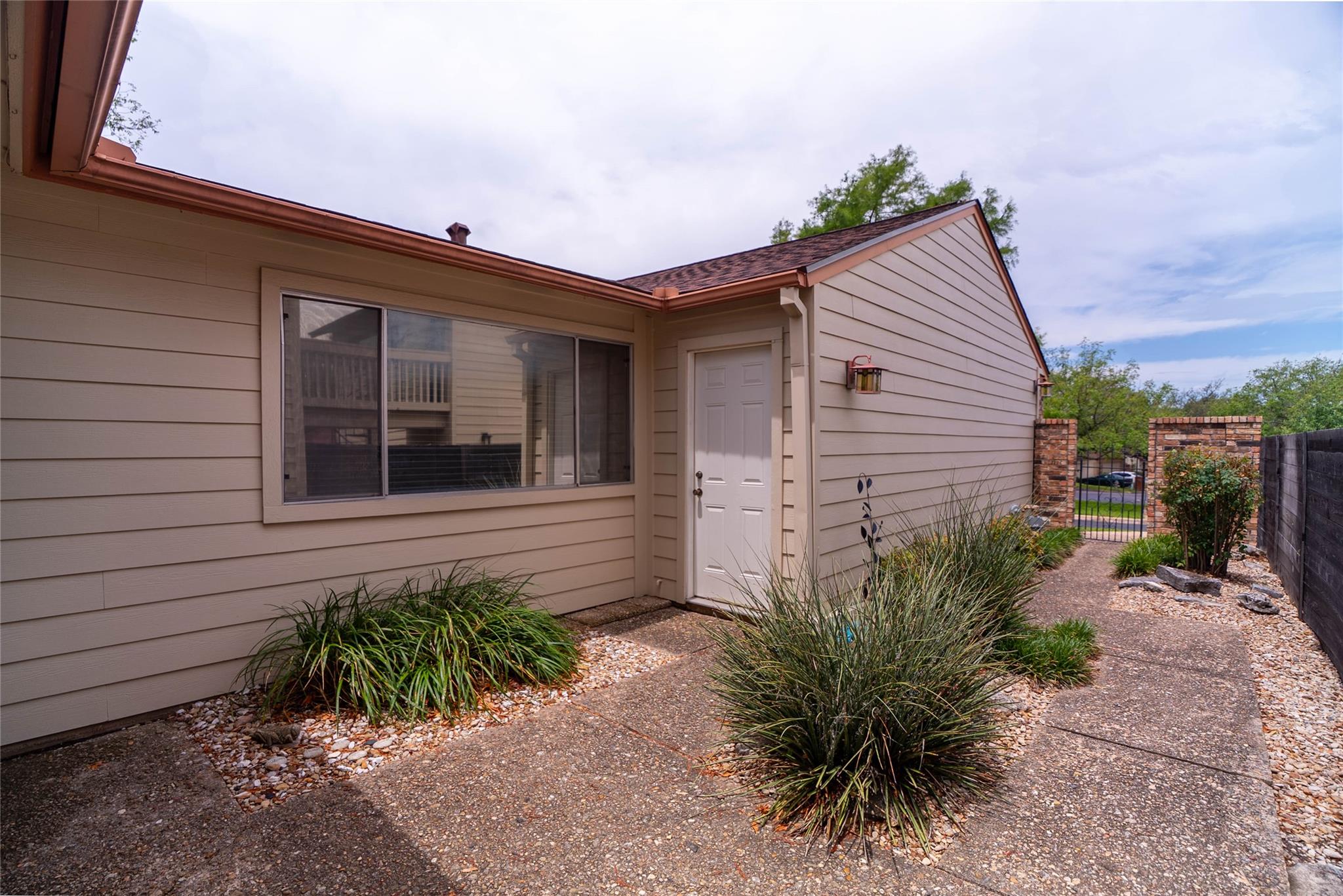 8403 Ardash Ln, Austin, TX 78759